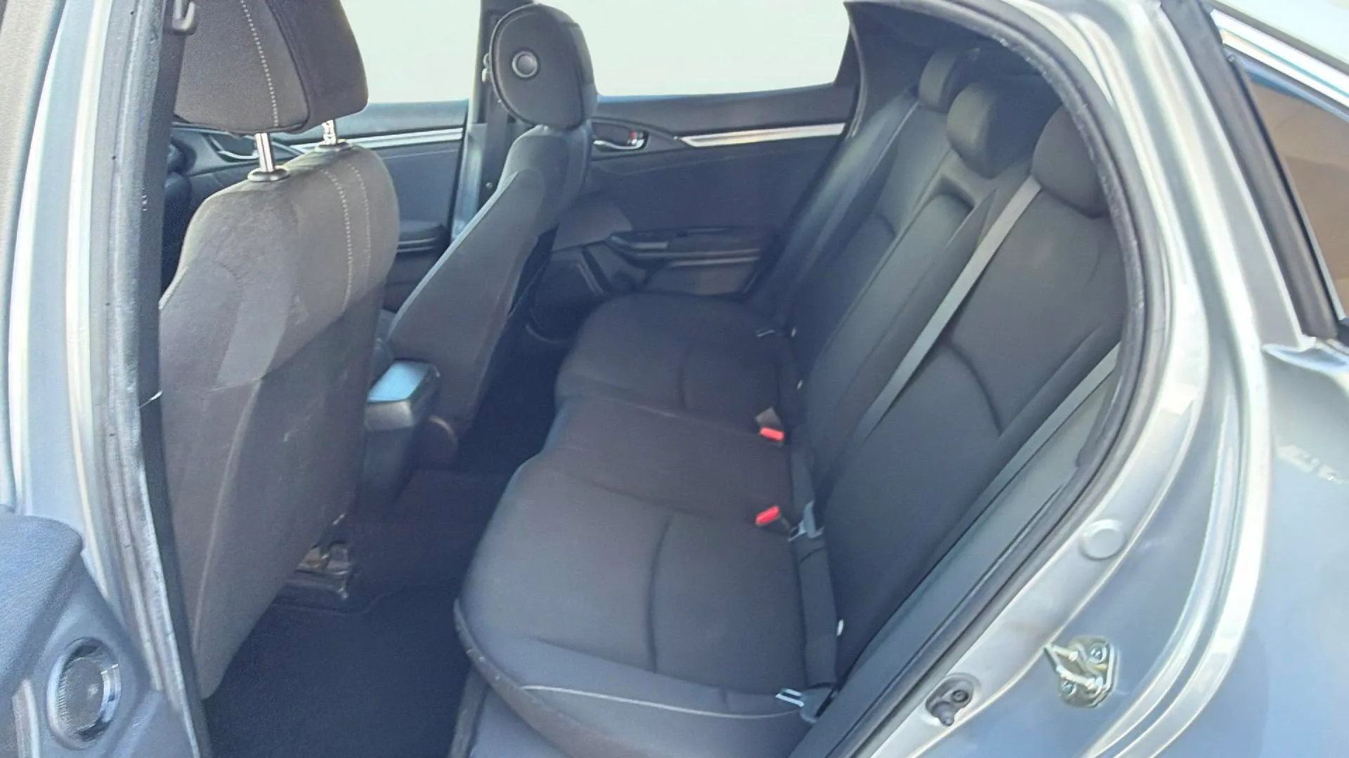 Honda Civic 1.0 I-VTEC Turbo Elegance NAV - foto 25