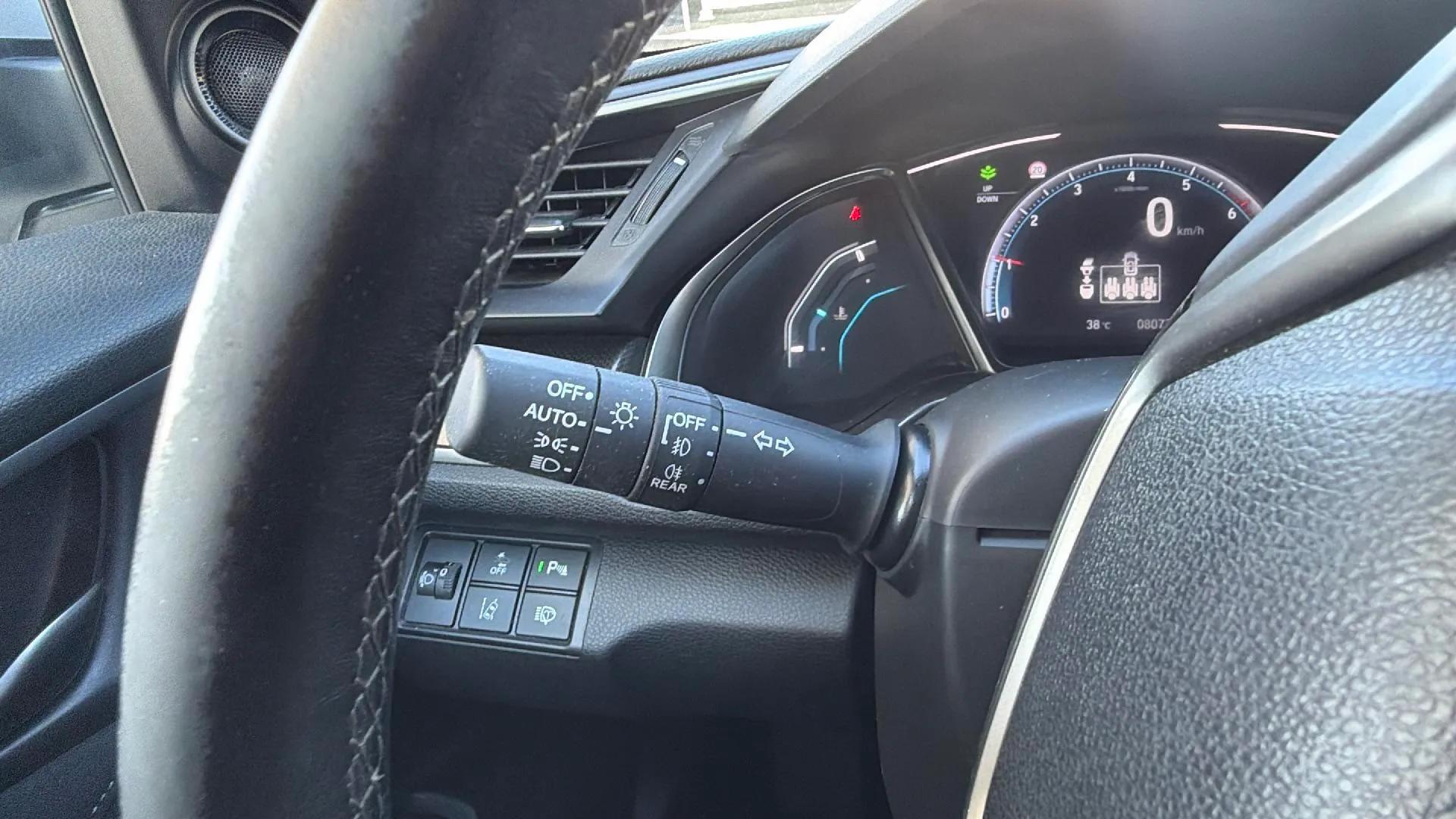 Honda Civic 1.0 I-VTEC Turbo Elegance NAV - foto 15