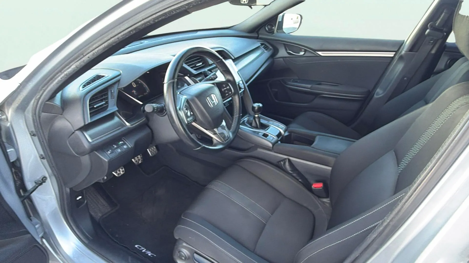 Honda Civic 1.0 I-VTEC Turbo Elegance NAV - foto 23