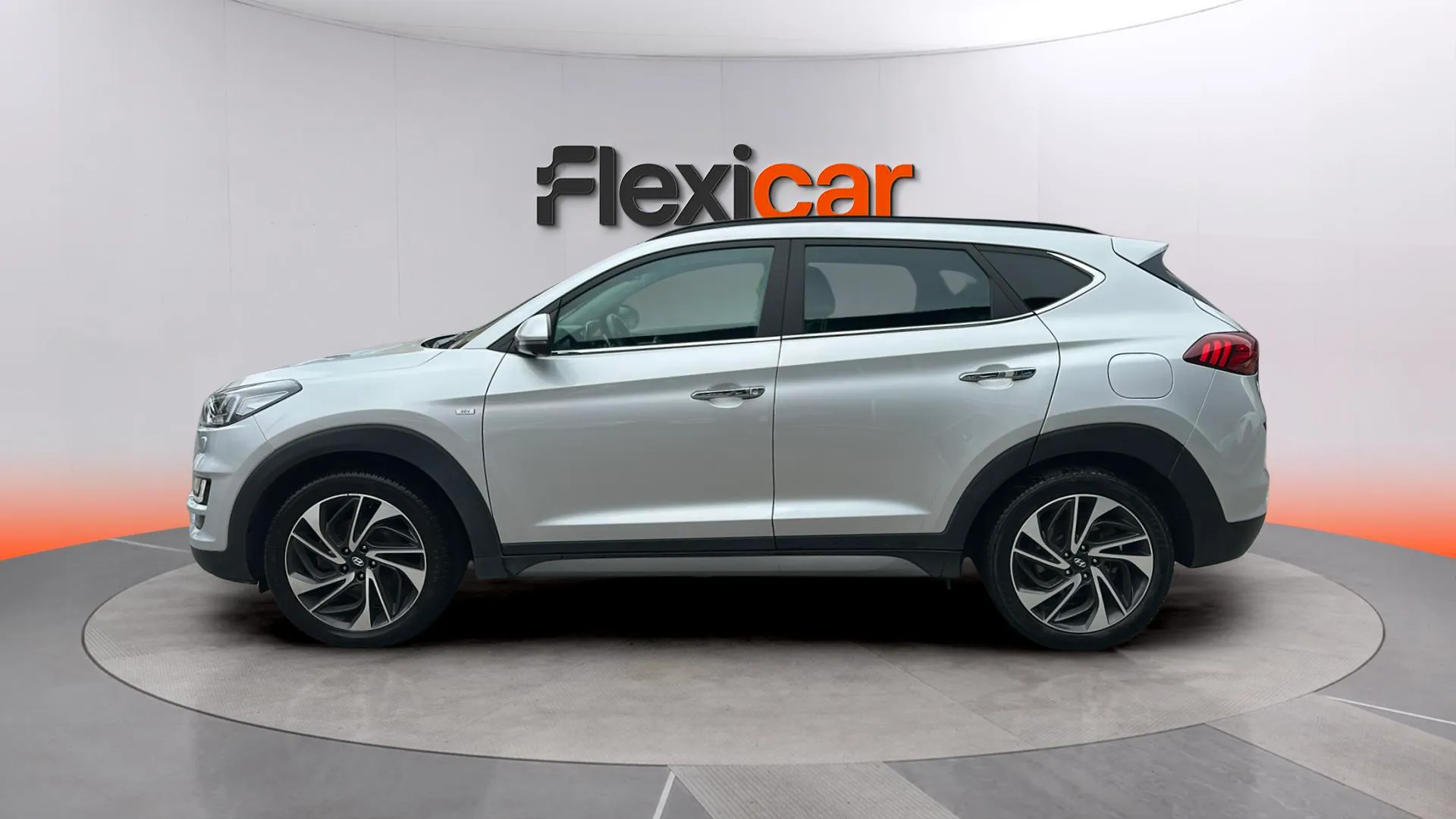 Hyundai Tucson 1.6 CRDi Essence 4x2 - foto 10