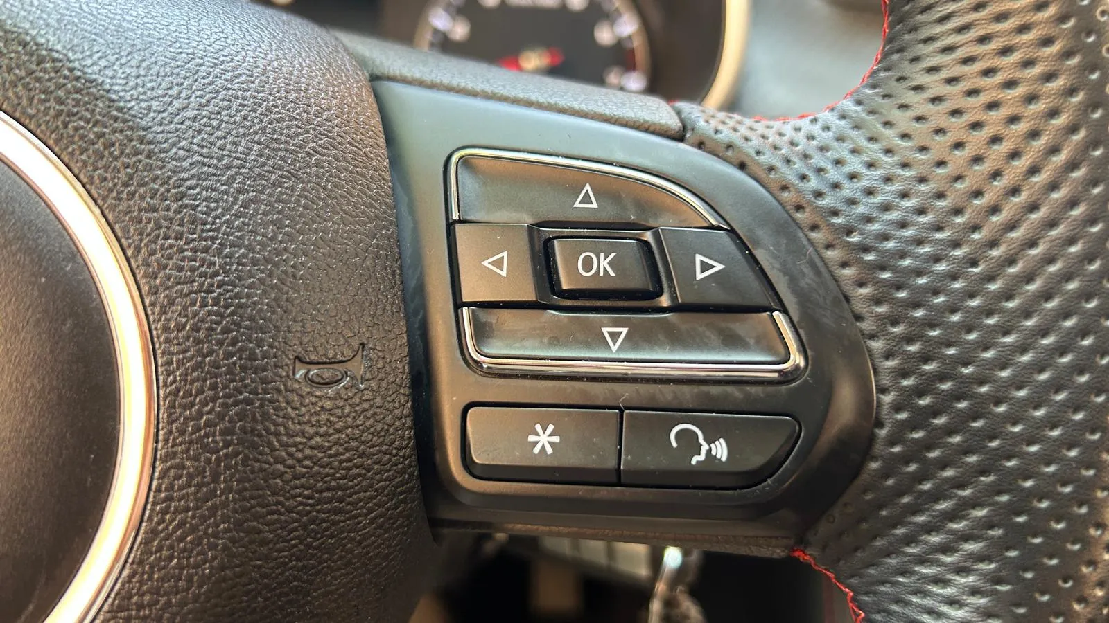 MG ZS 1.5 Comfort - foto 21