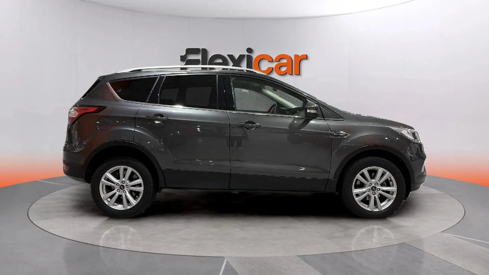 Ford Kuga 1.5 EcoBoost A-S-S 4x2 Trend+ - foto 6