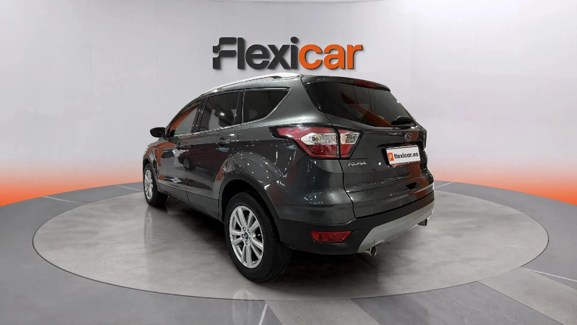 Ford Kuga 1.5 EcoBoost A-S-S 4x2 Trend+ - foto 4