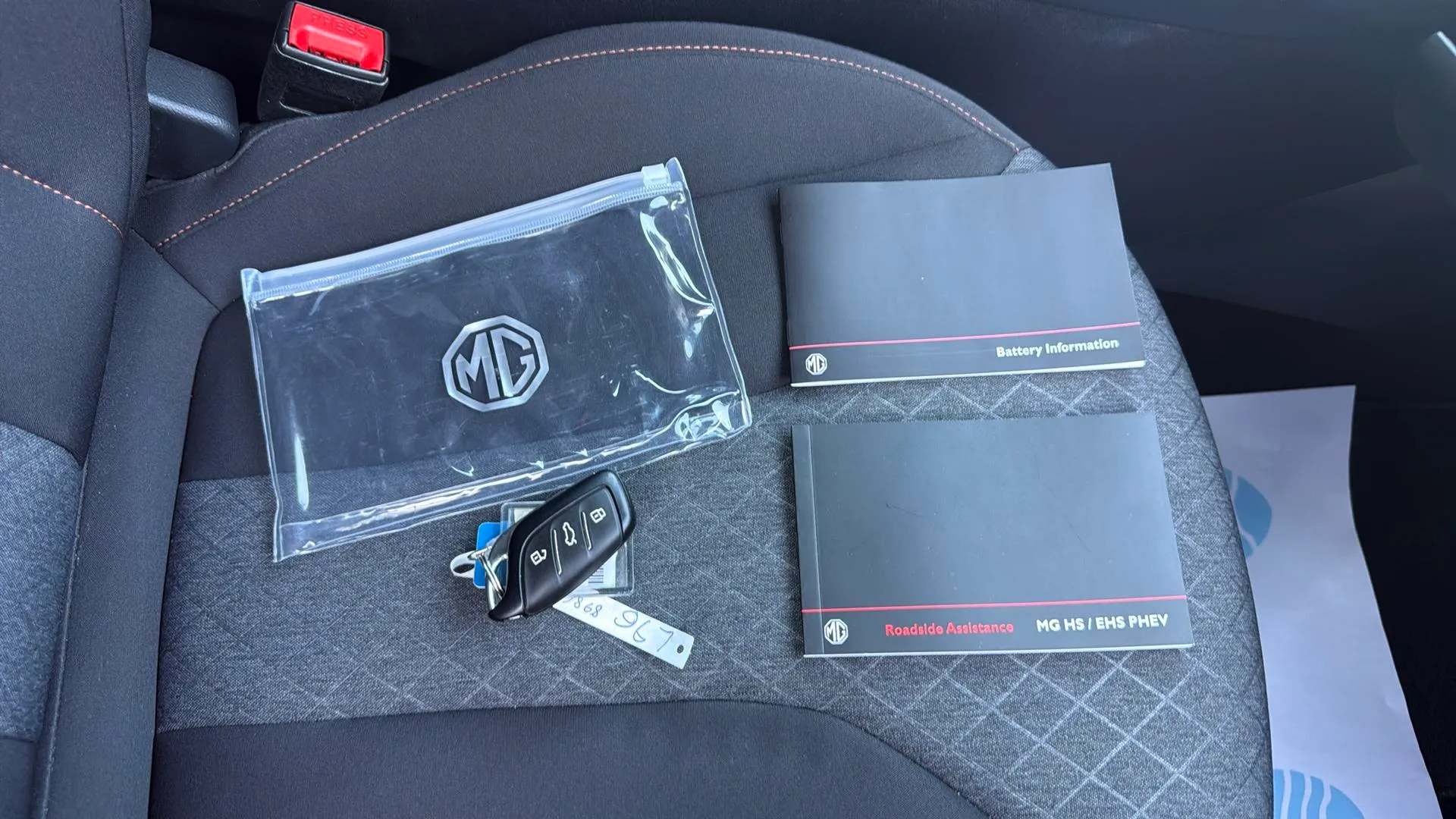 MG HS 1.5T Luxury - foto 15