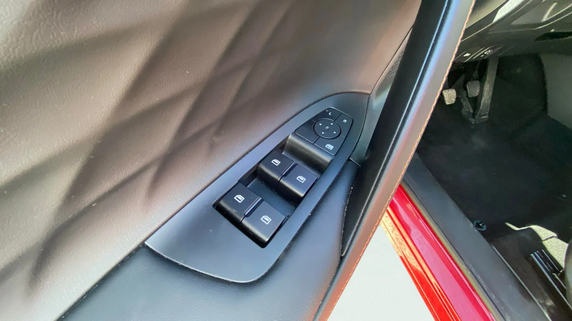 MG HS 1.5T Comfort - foto 26