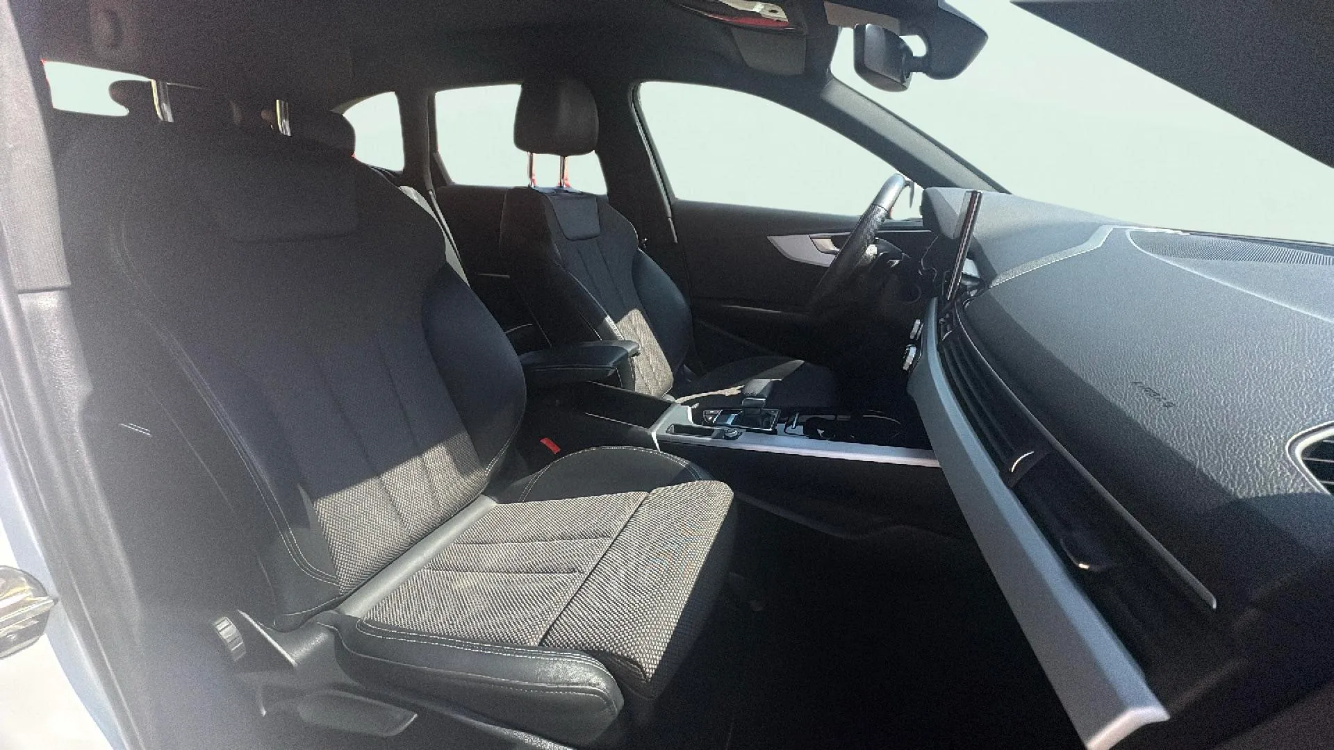 Audi A4 Avant S line 35 TDI S tronic - foto 14