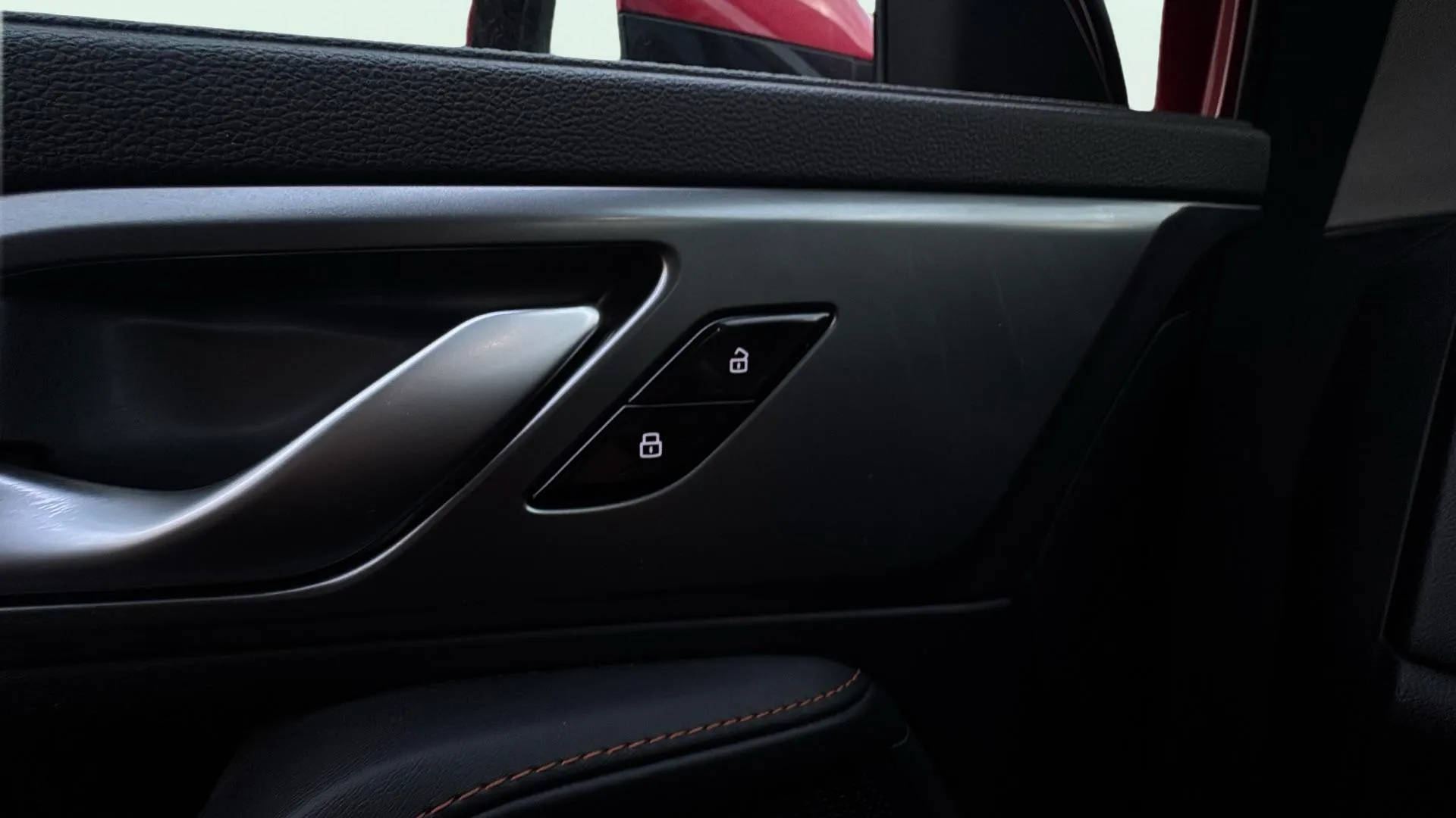 MG HS 1.5T Comfort DCT - foto 24