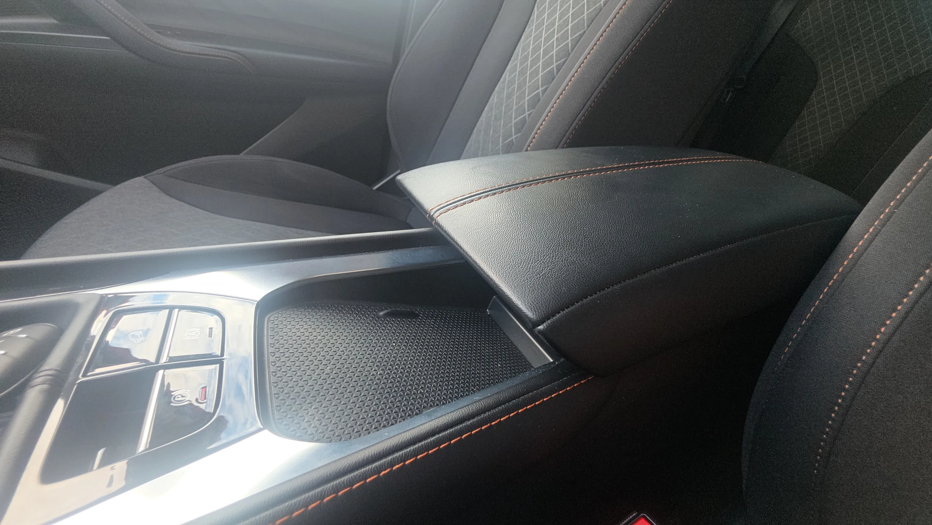 MG HS 1.5T Comfort - foto 29