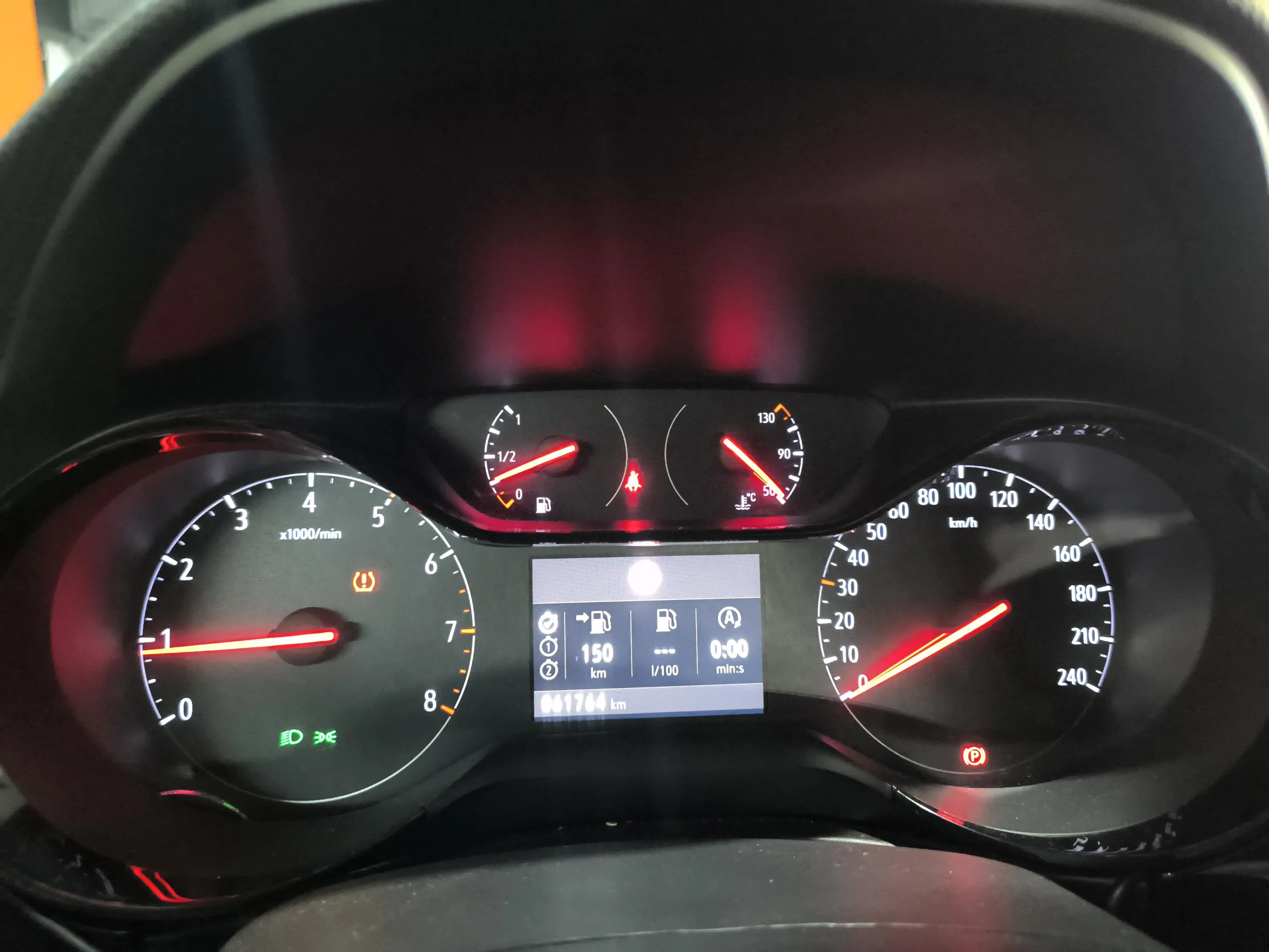 Opel Corsa 1.2T XHL Edition - foto 18
