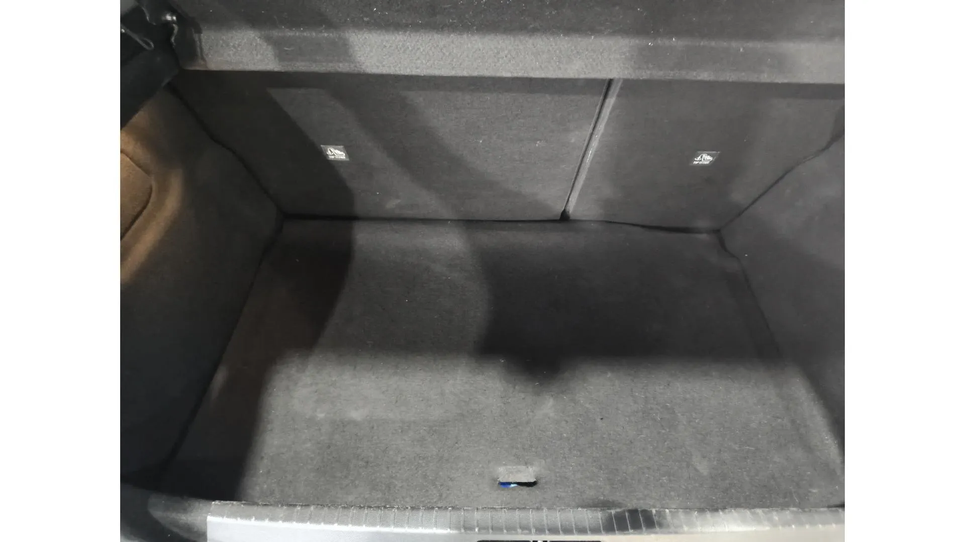 Opel Corsa 1.2T XHL Edition - foto 24
