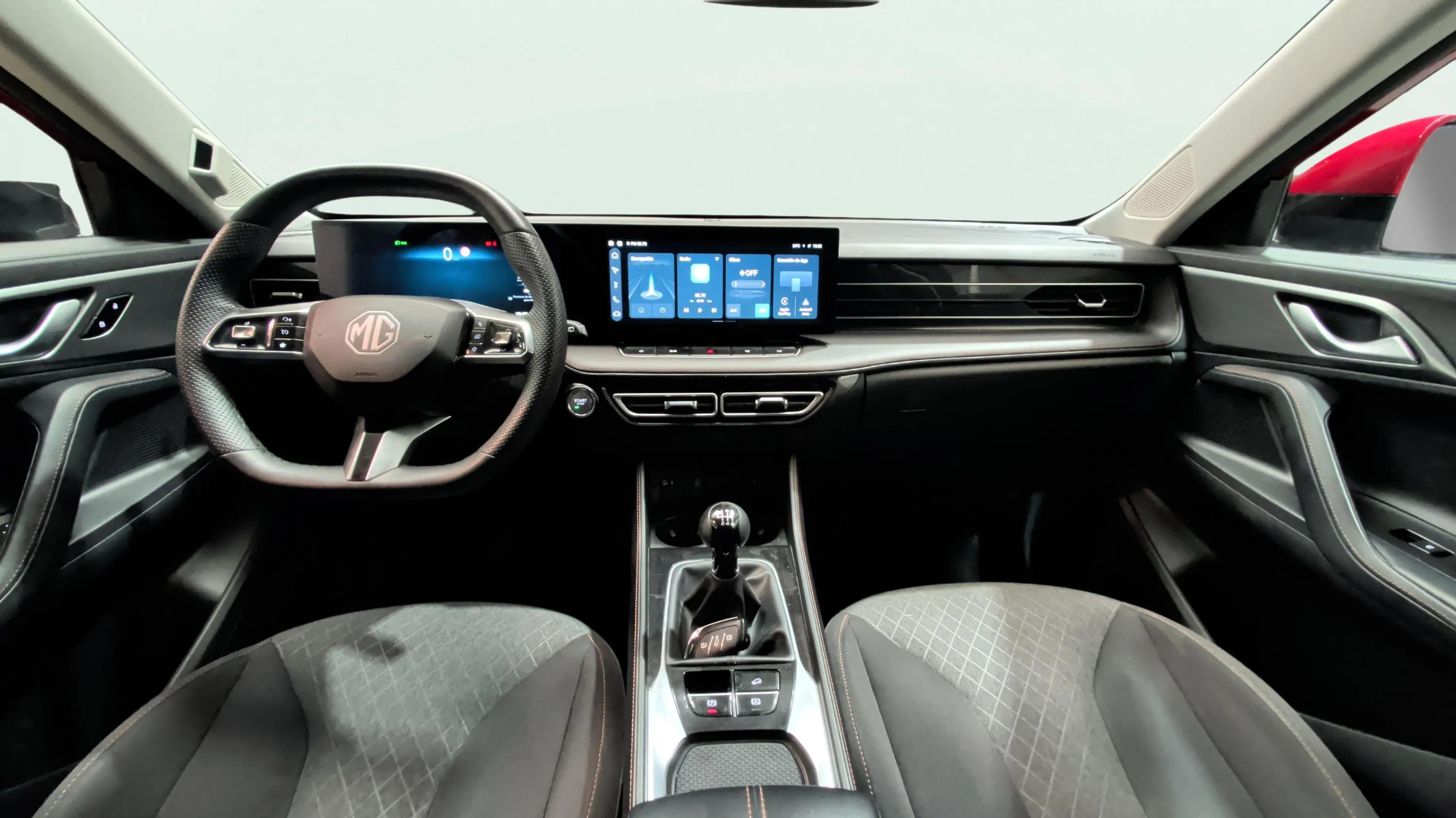 MG HS 1.5 Turbo GDI Comfort DCT - foto 14