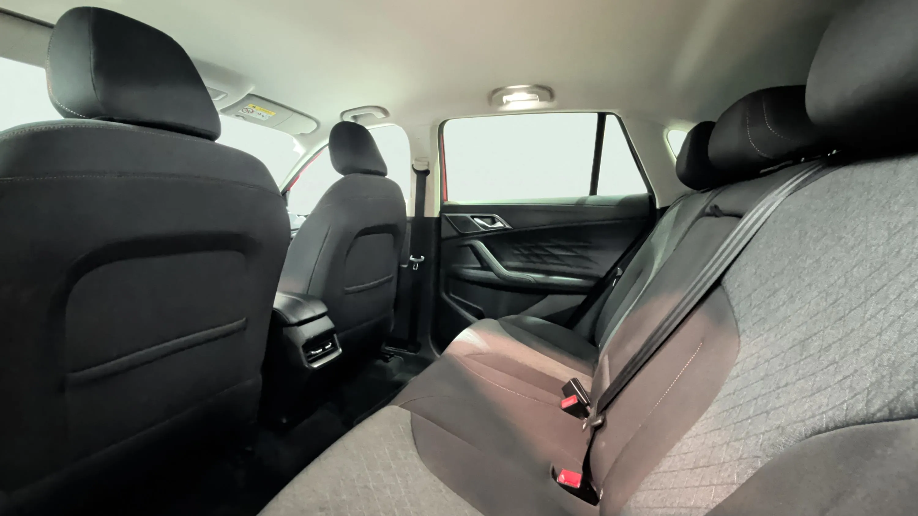 MG HS 1.5 Turbo GDI Comfort DCT - foto 11