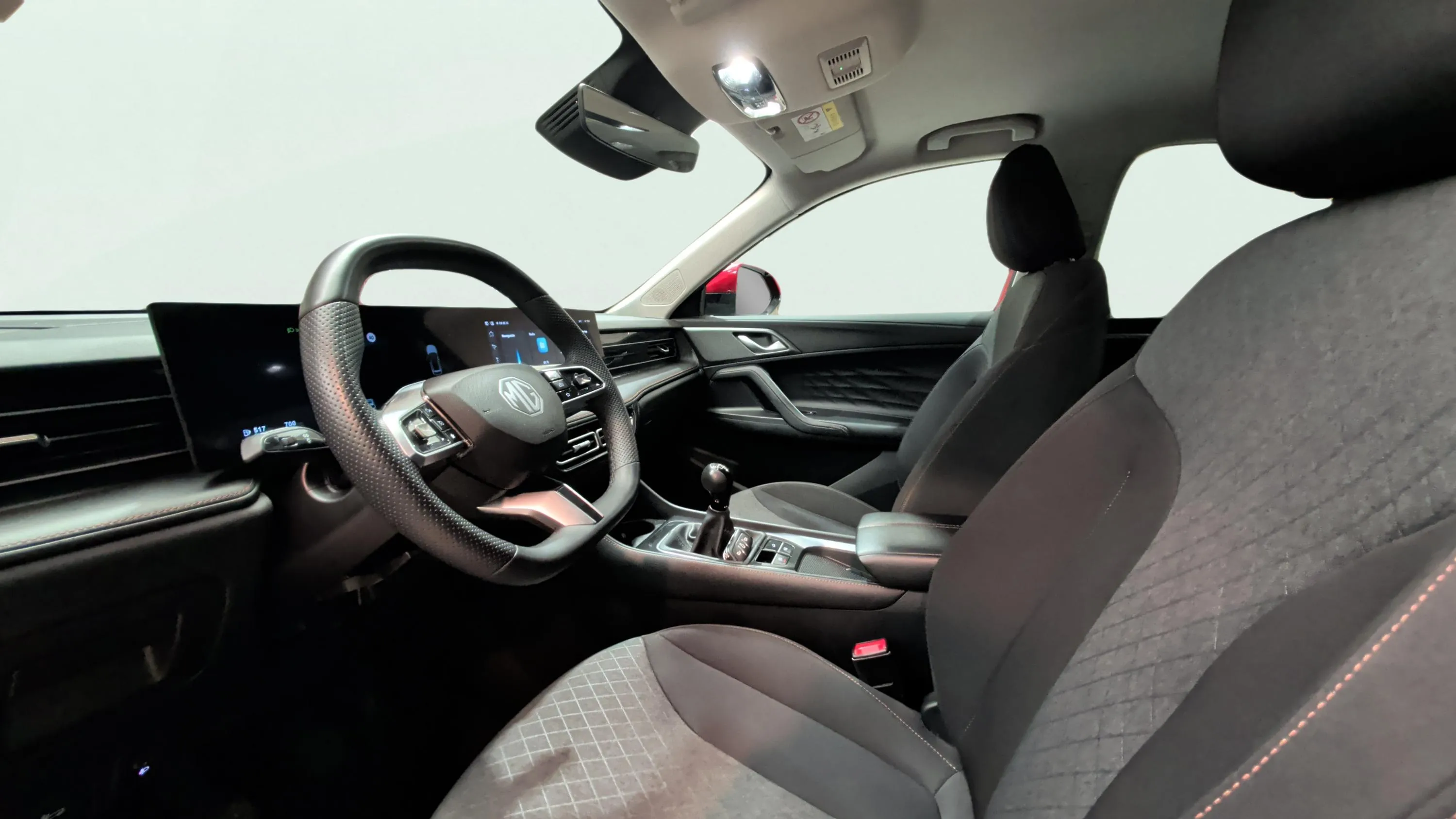 MG HS 1.5 Turbo GDI Comfort DCT - foto 9