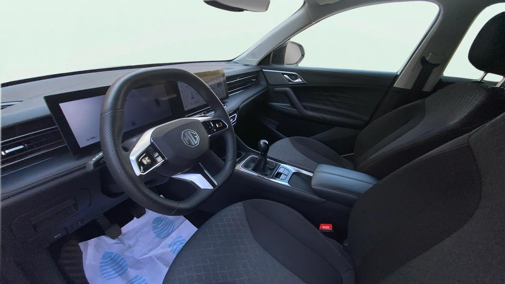 MG HS 1.5T Comfort - foto 18