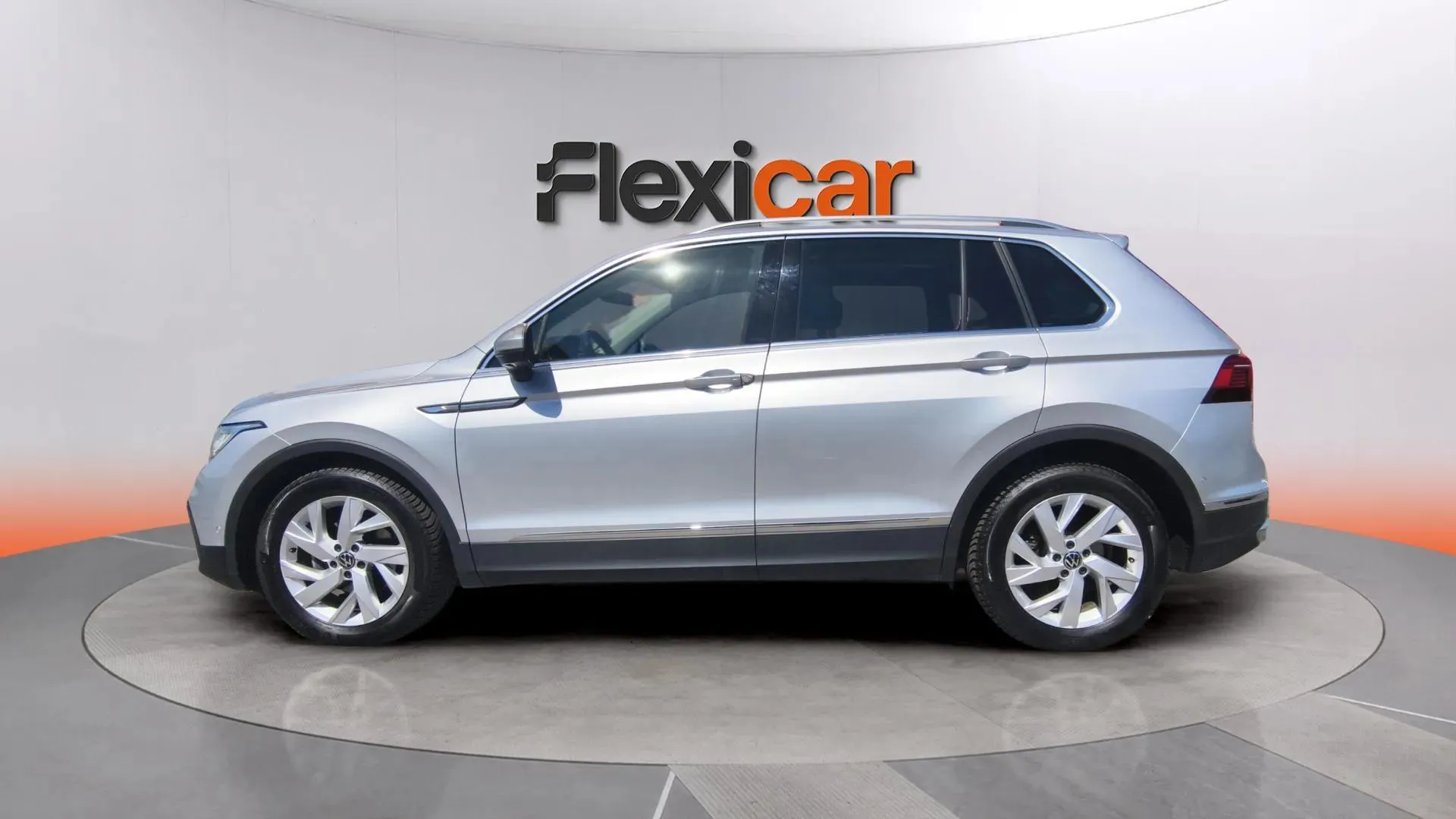 Volkswagen Tiguan Life 2.0 TDI DSG - foto 6