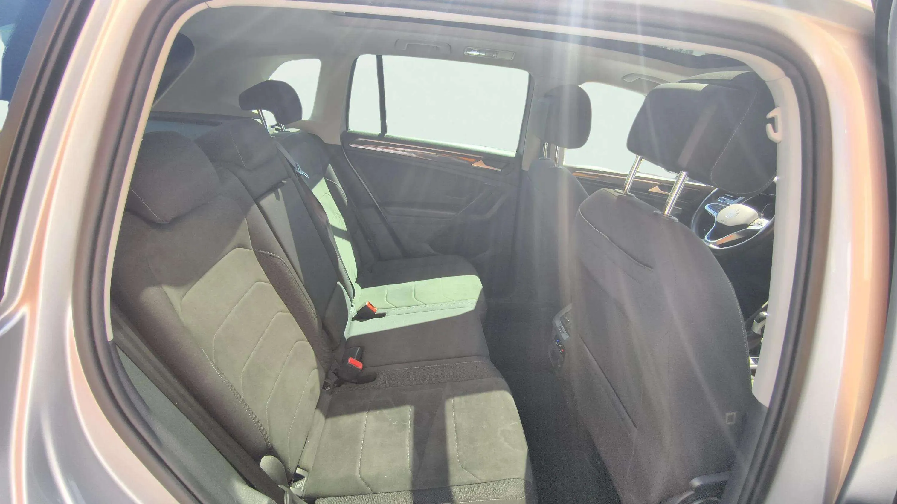 Volkswagen Tiguan Life 2.0 TDI DSG - foto 14