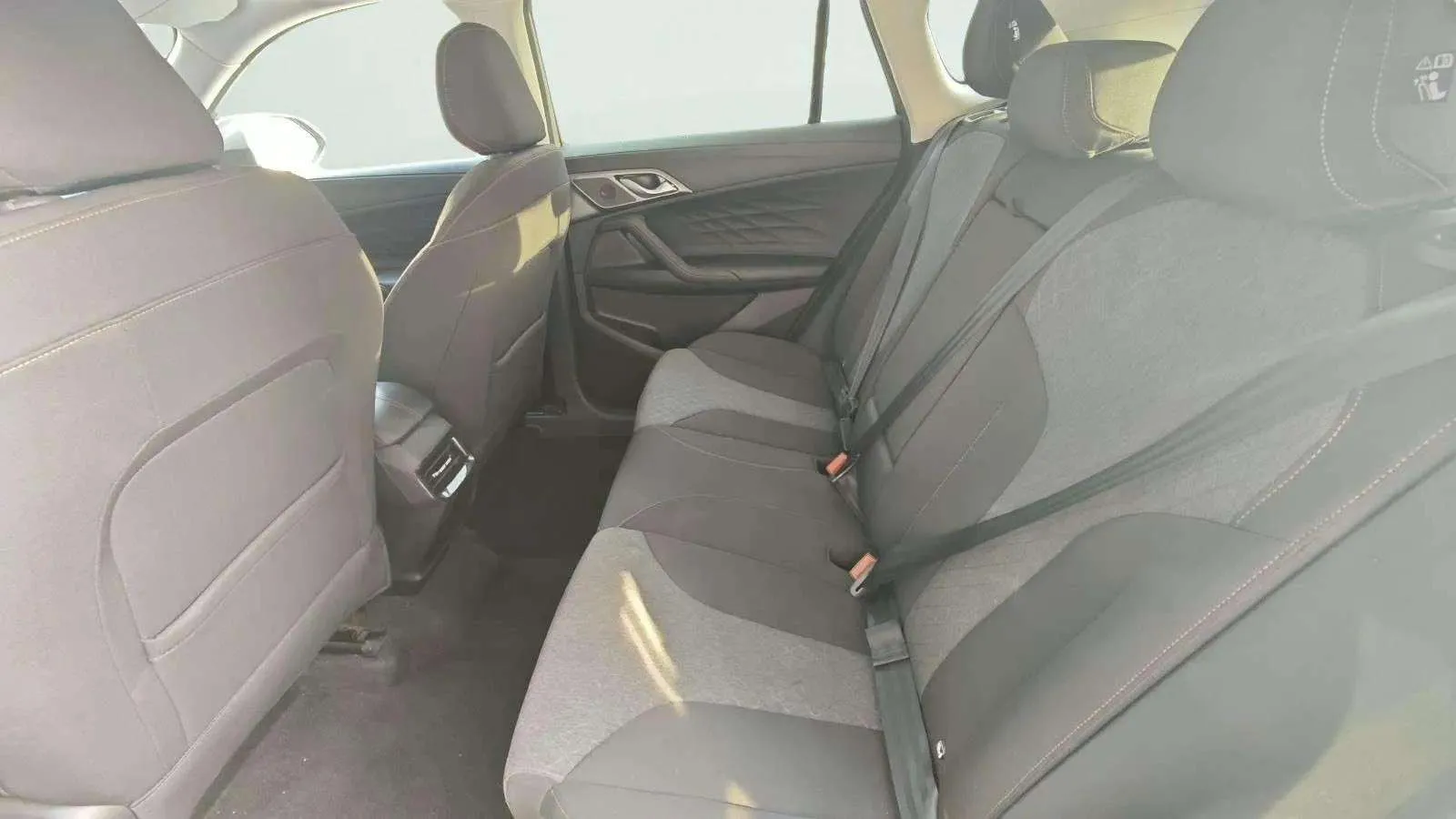 MG HS 1.5T Comfort - foto 28