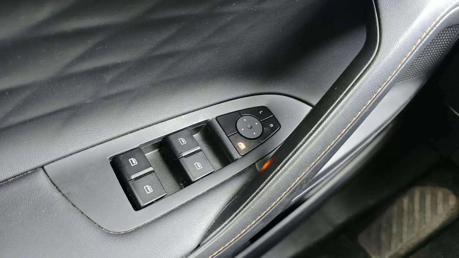 MG HS 1.5T Comfort - foto 26