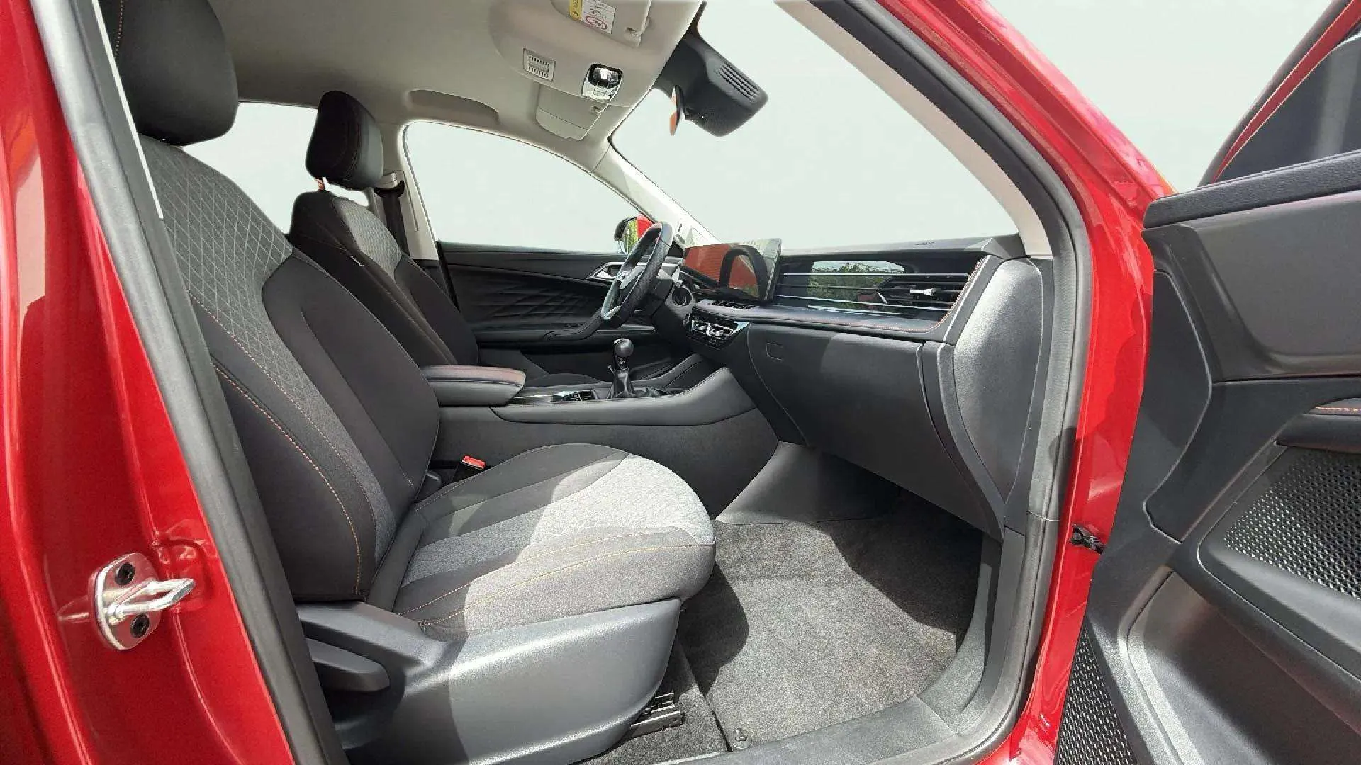 MG HS 1.5T Comfort - foto 16