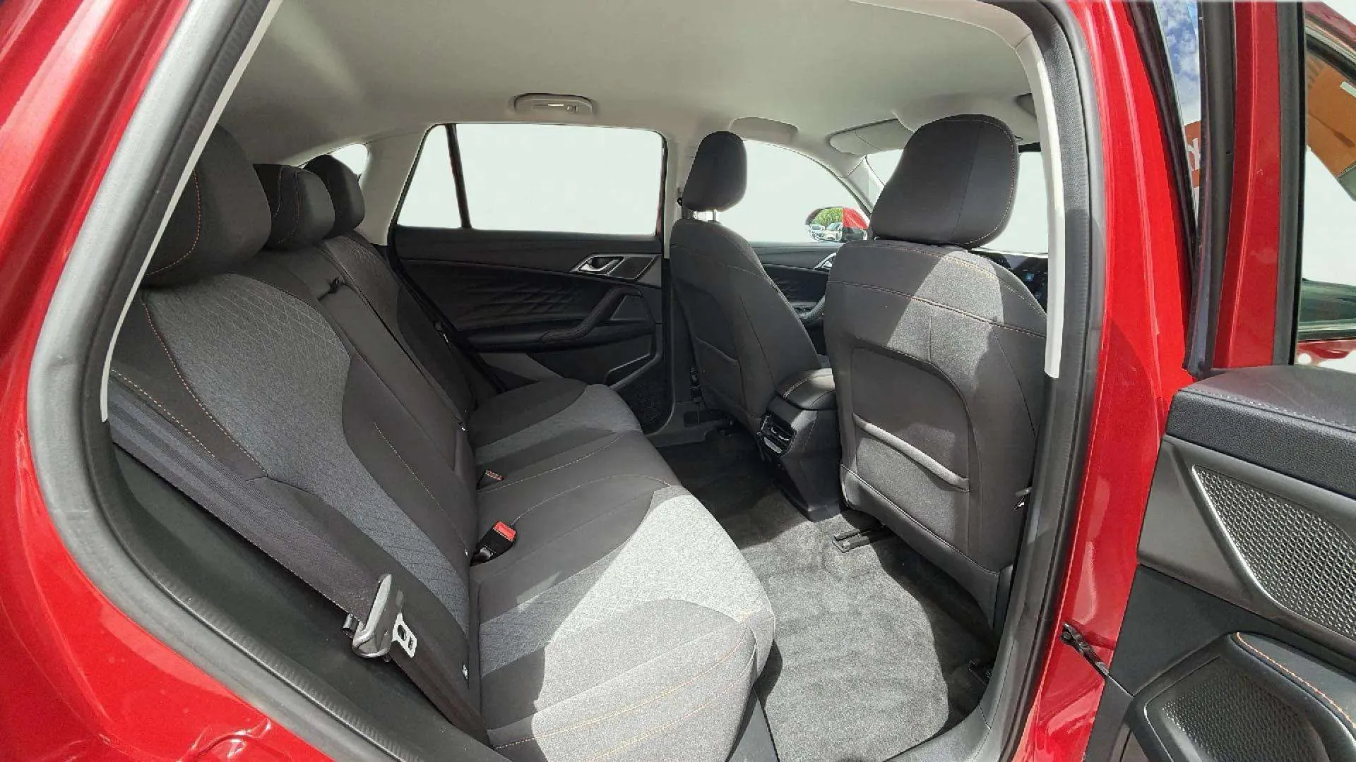 MG HS 1.5T Comfort - foto 18