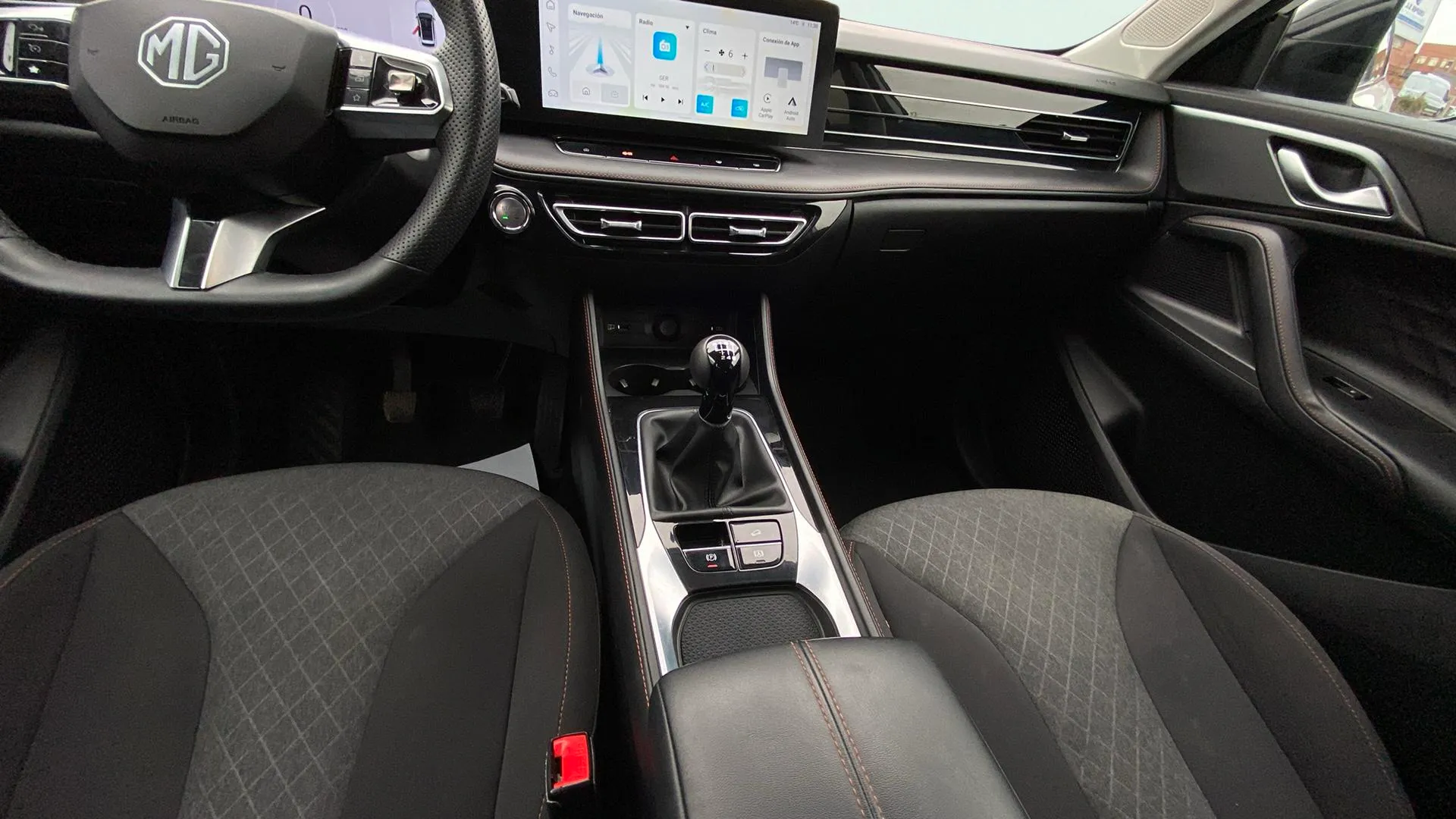 MG HS 1.5 Turbo GDI Comfort - foto 15