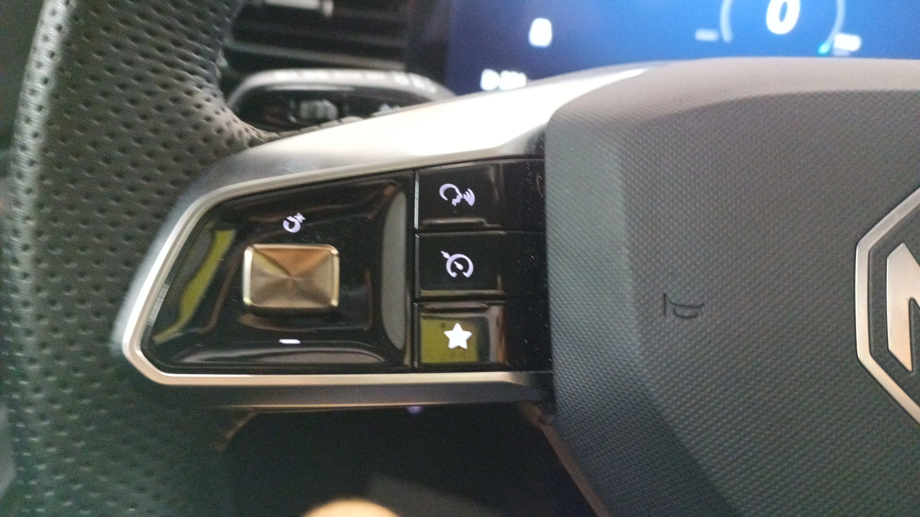 MG HS 1.5T Comfort - foto 16