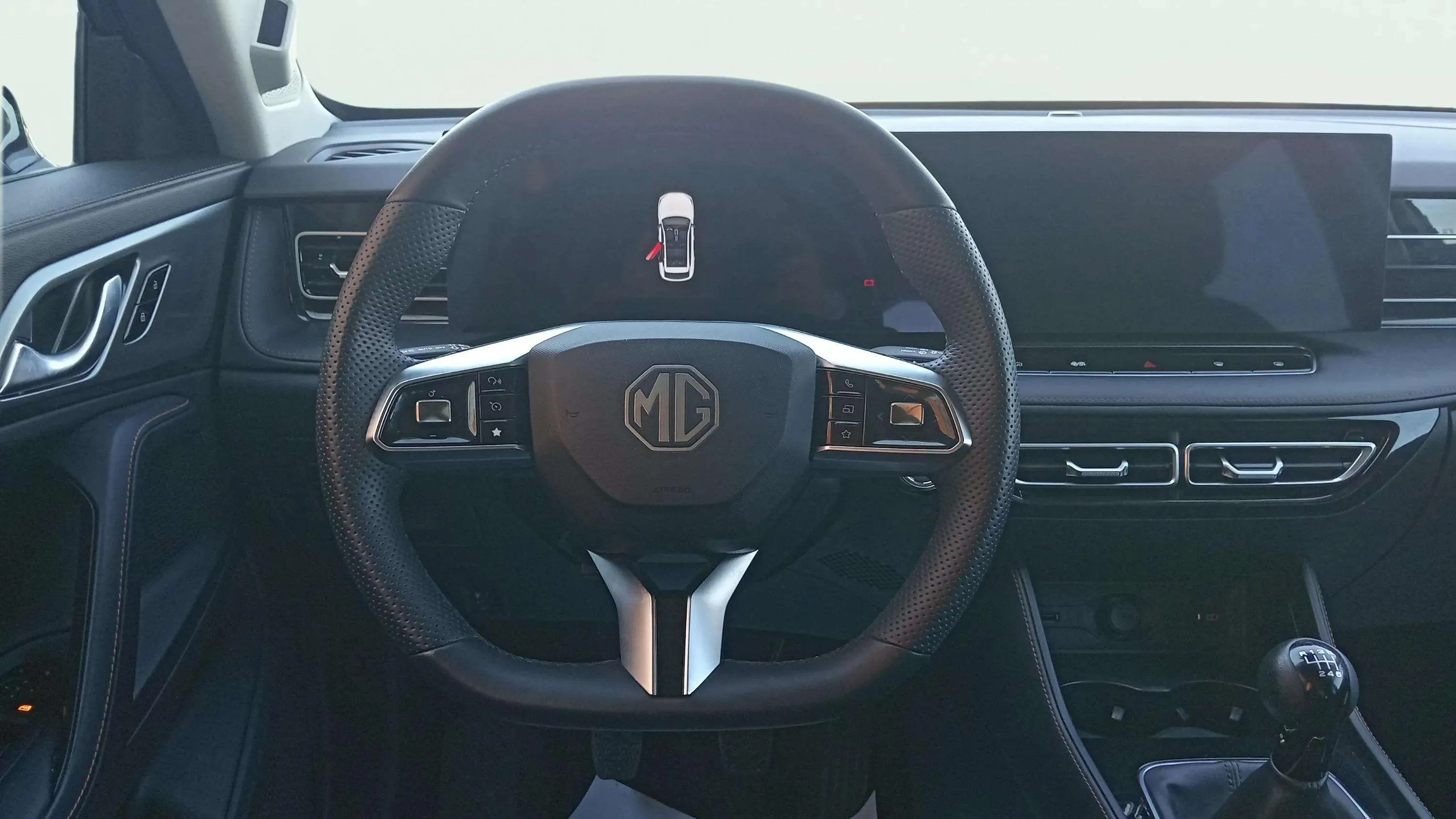 MG HS 1.5 Turbo GDI Comfort - foto 11