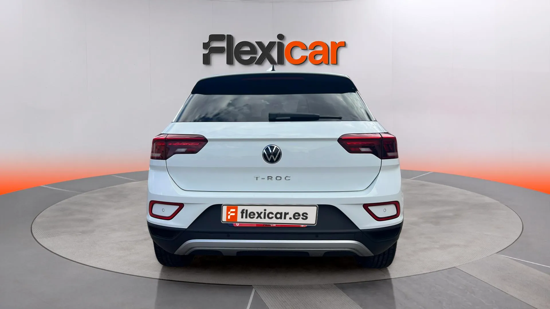 Volkswagen T-Roc "más" 2.0 TDI DSG - foto 4