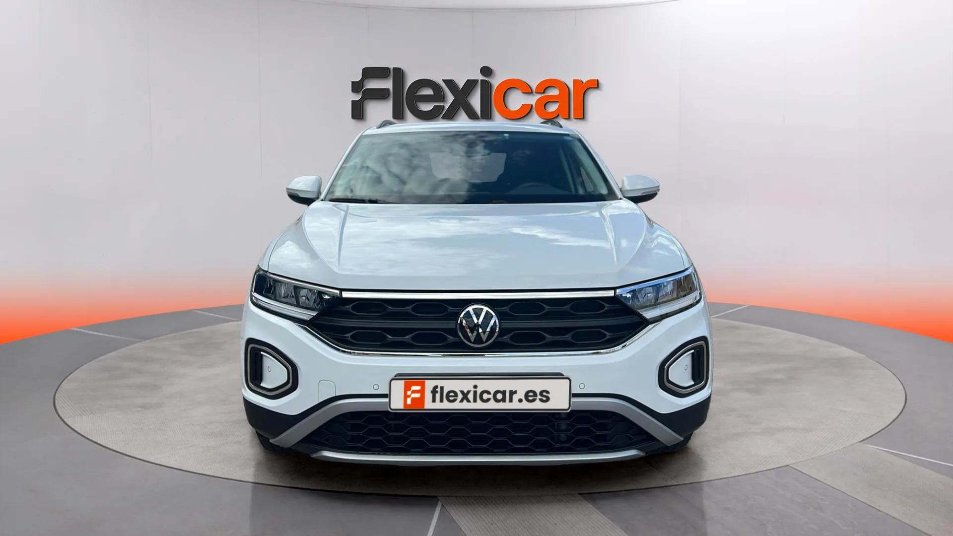 Volkswagen T-Roc "más" 2.0 TDI DSG - foto 7