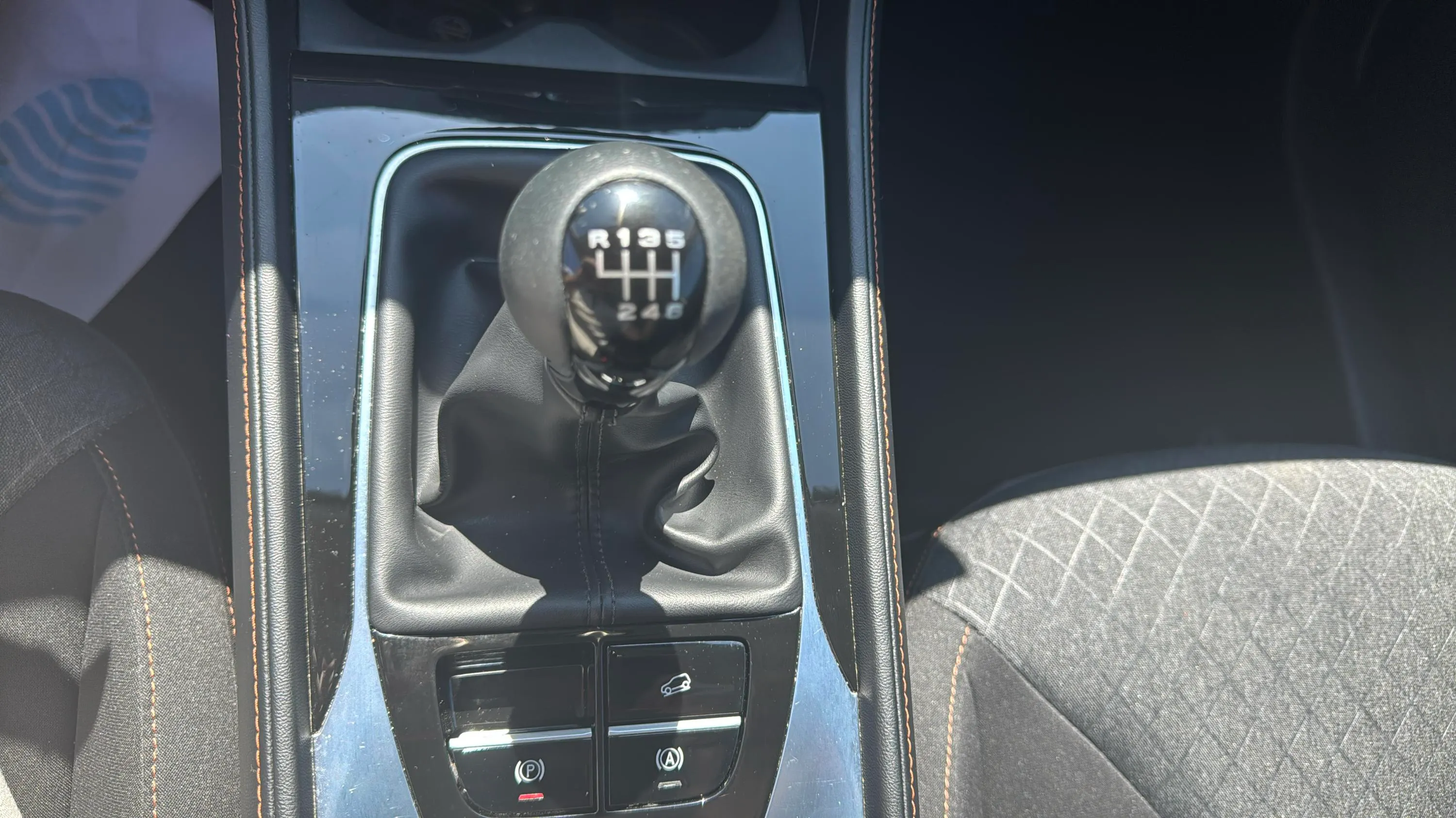 MG HS 1.5 Turbo GDI Comfort - foto 21