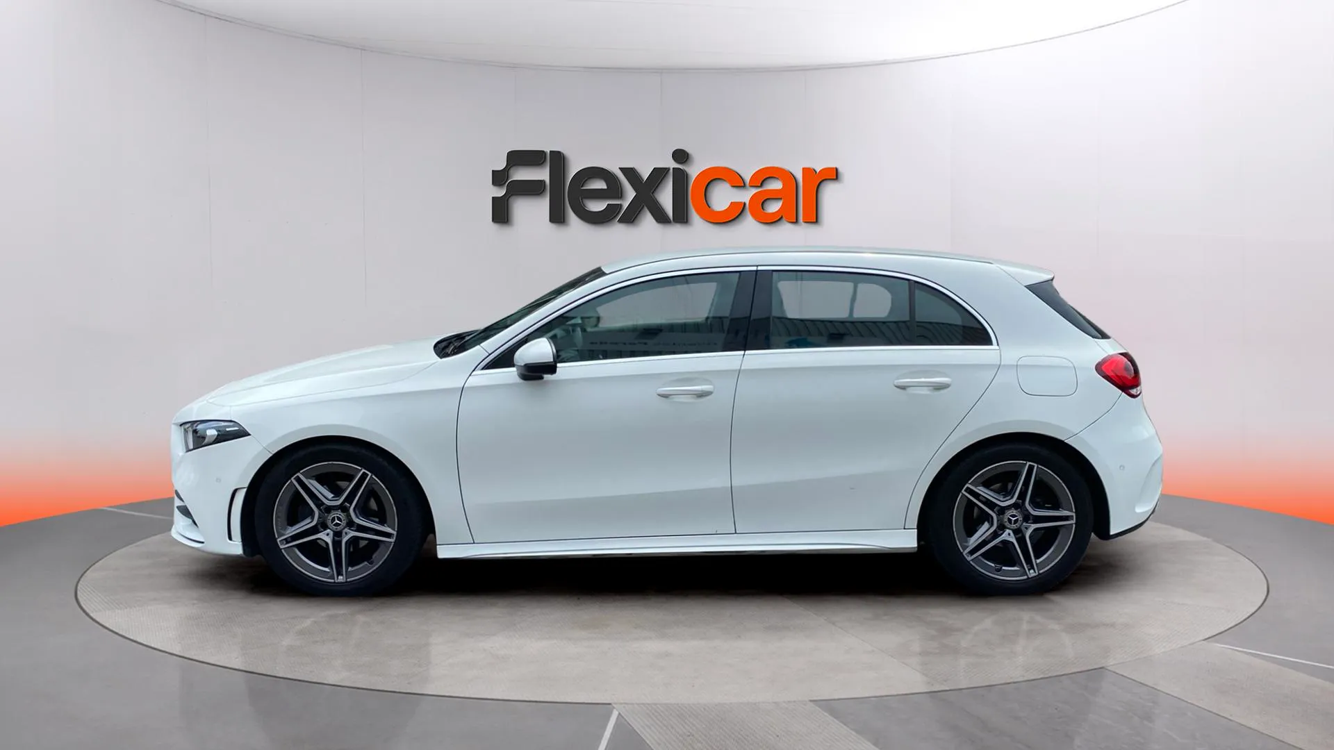 Mercedes-Benz Clase A A 180 - foto 4