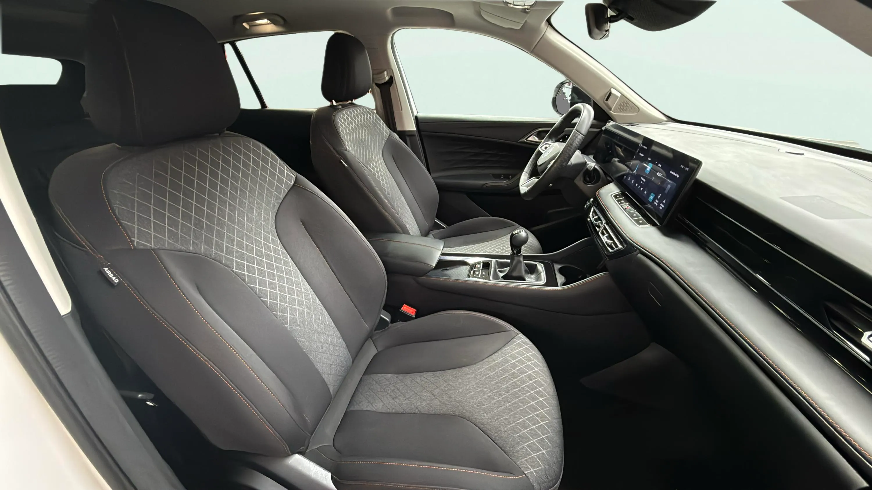MG HS 1.5 Turbo GDI Comfort - foto 13