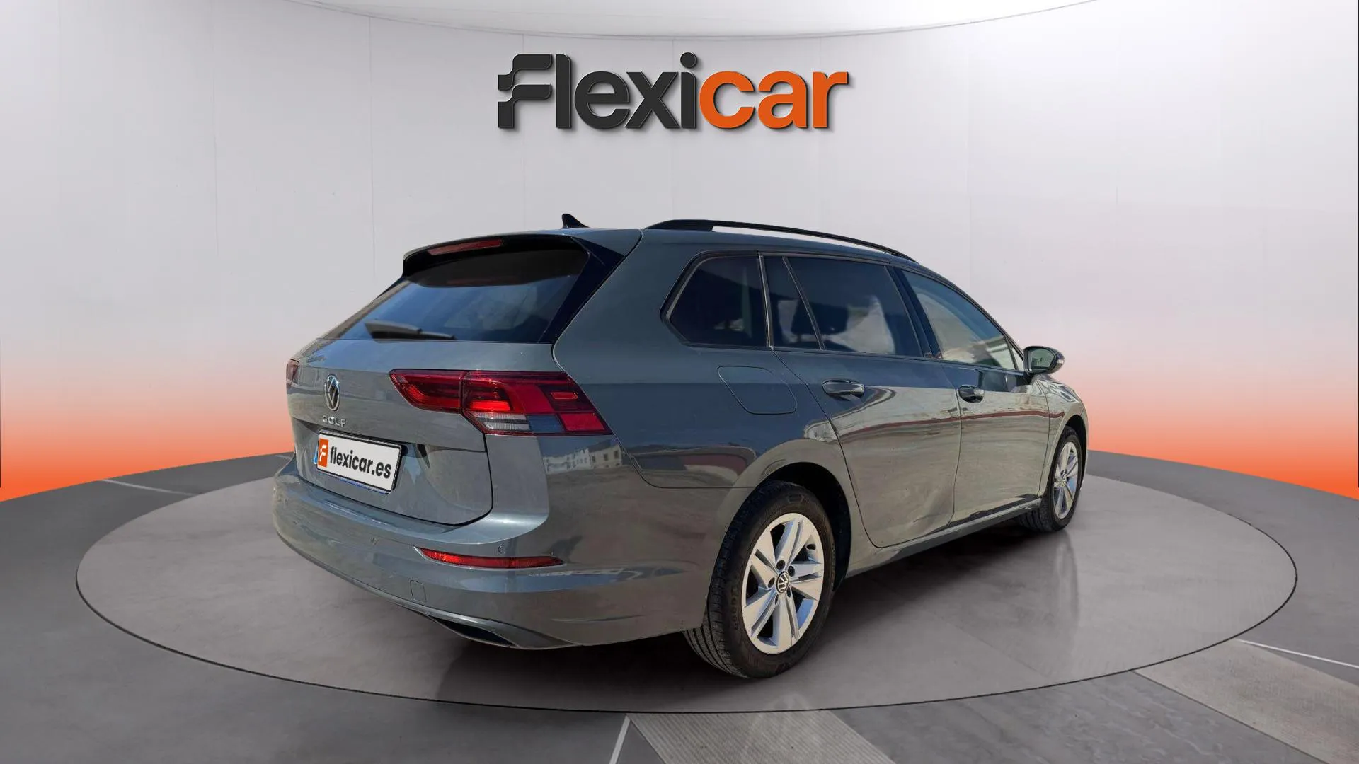 Volkswagen Golf Life 1.0 TSI Variant - foto 7