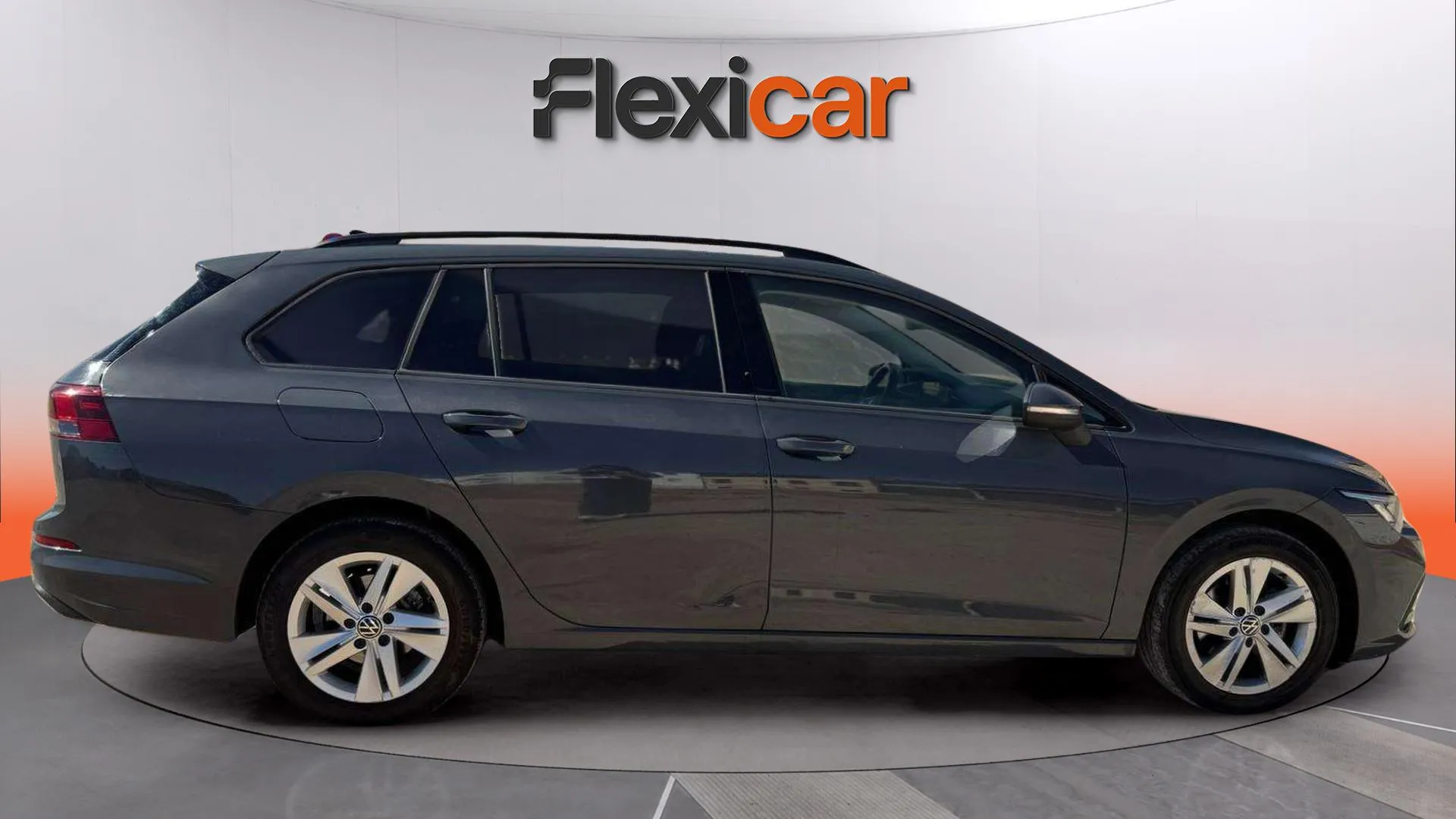 Volkswagen Golf Life 1.0 TSI Variant - foto 8