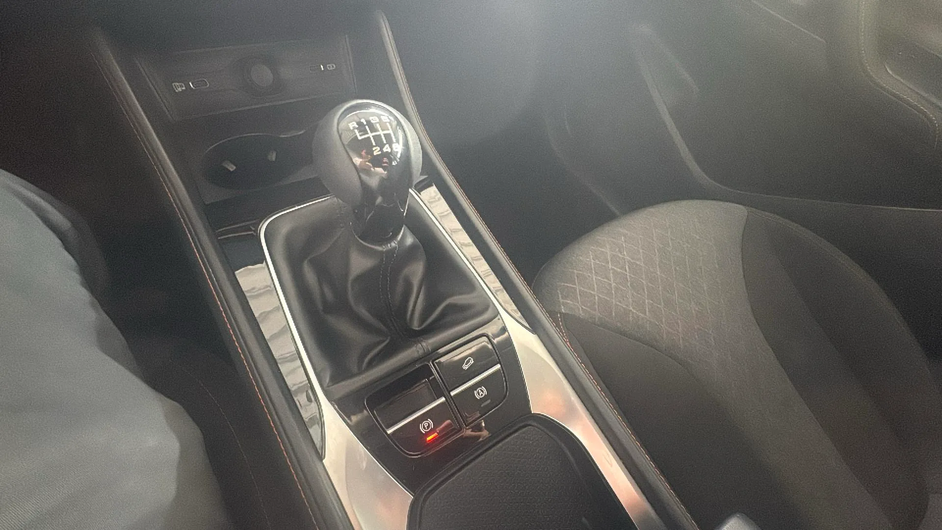MG HS 1.5T Comfort - foto 25