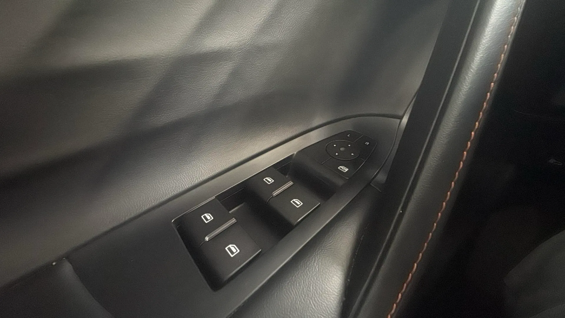 MG HS 1.5T Comfort - foto 17
