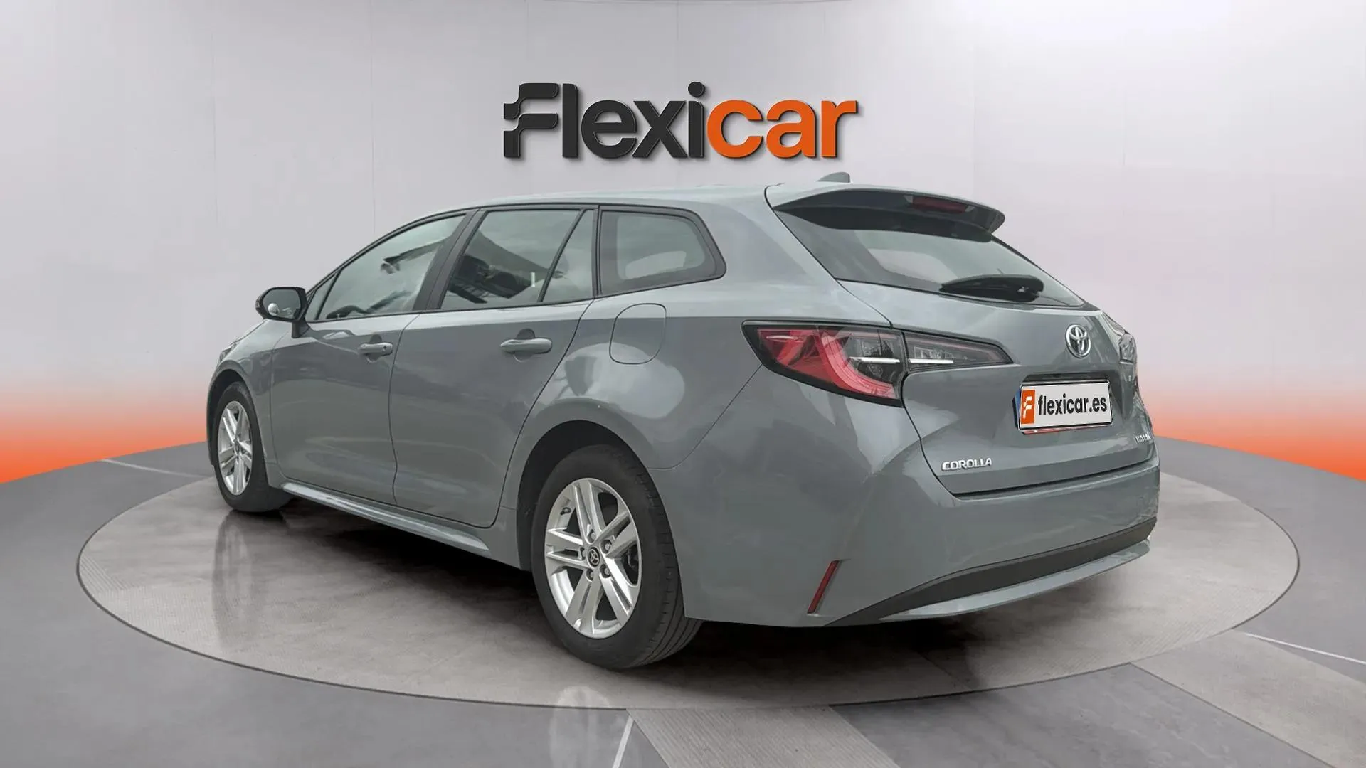 Toyota Corolla 1.8 125H Business E-CVT TOU Sport - foto 6