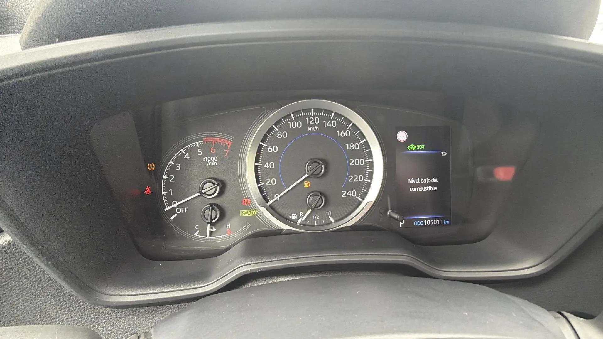 Toyota Corolla 1.8 125H Business E-CVT TOU Sport - foto 17