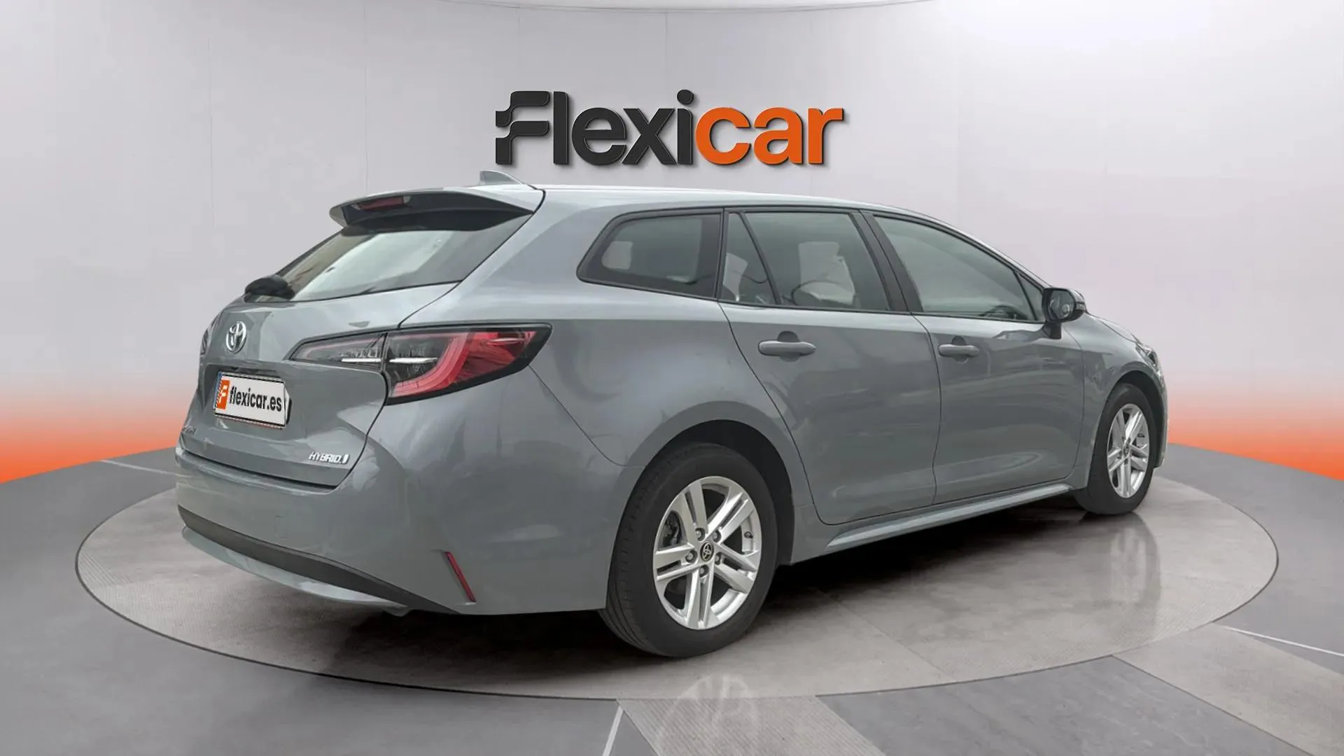 Toyota Corolla 1.8 125H Business E-CVT TOU Sport - foto 18
