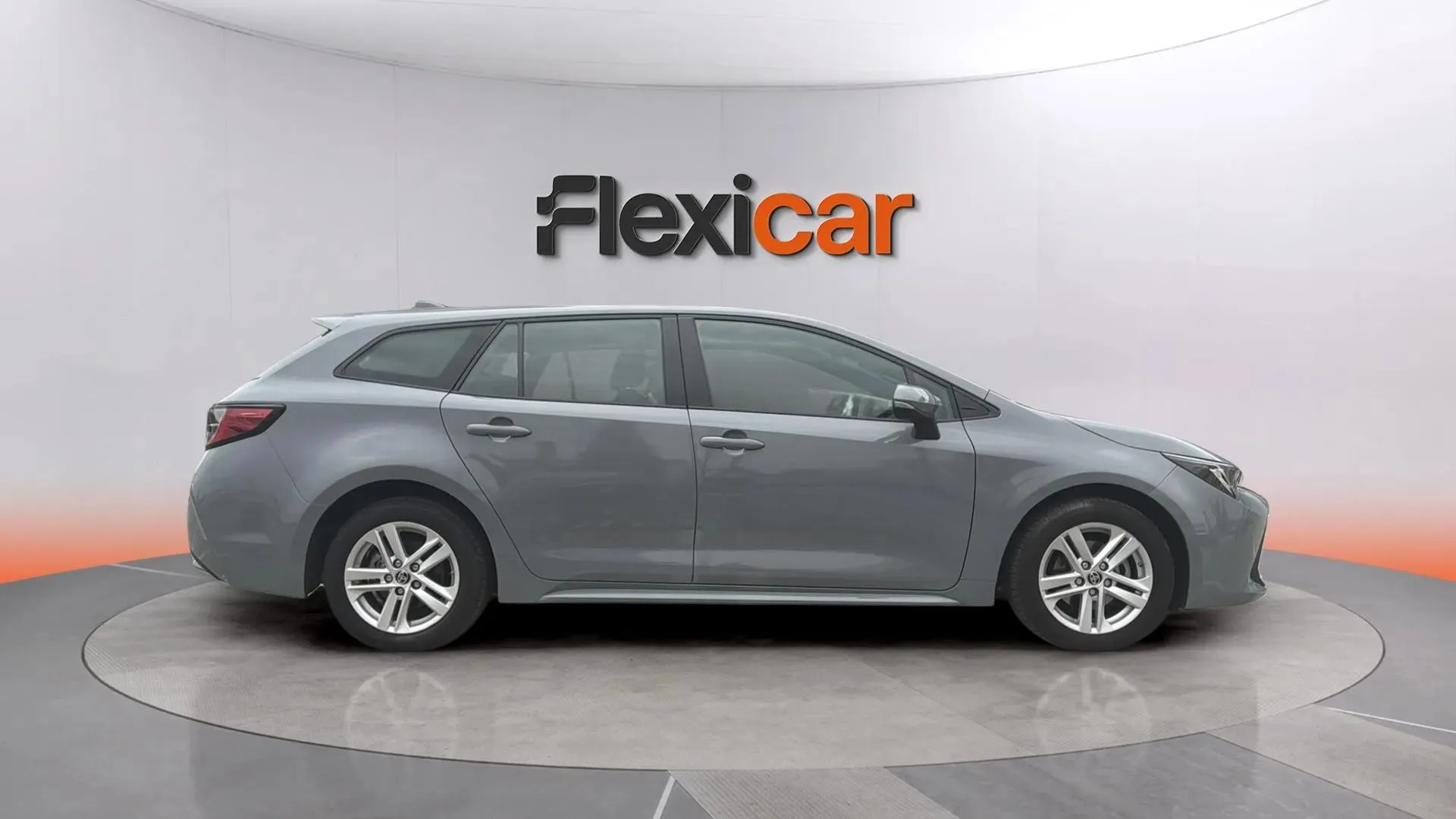 Toyota Corolla 1.8 125H Business E-CVT TOU Sport - foto 5