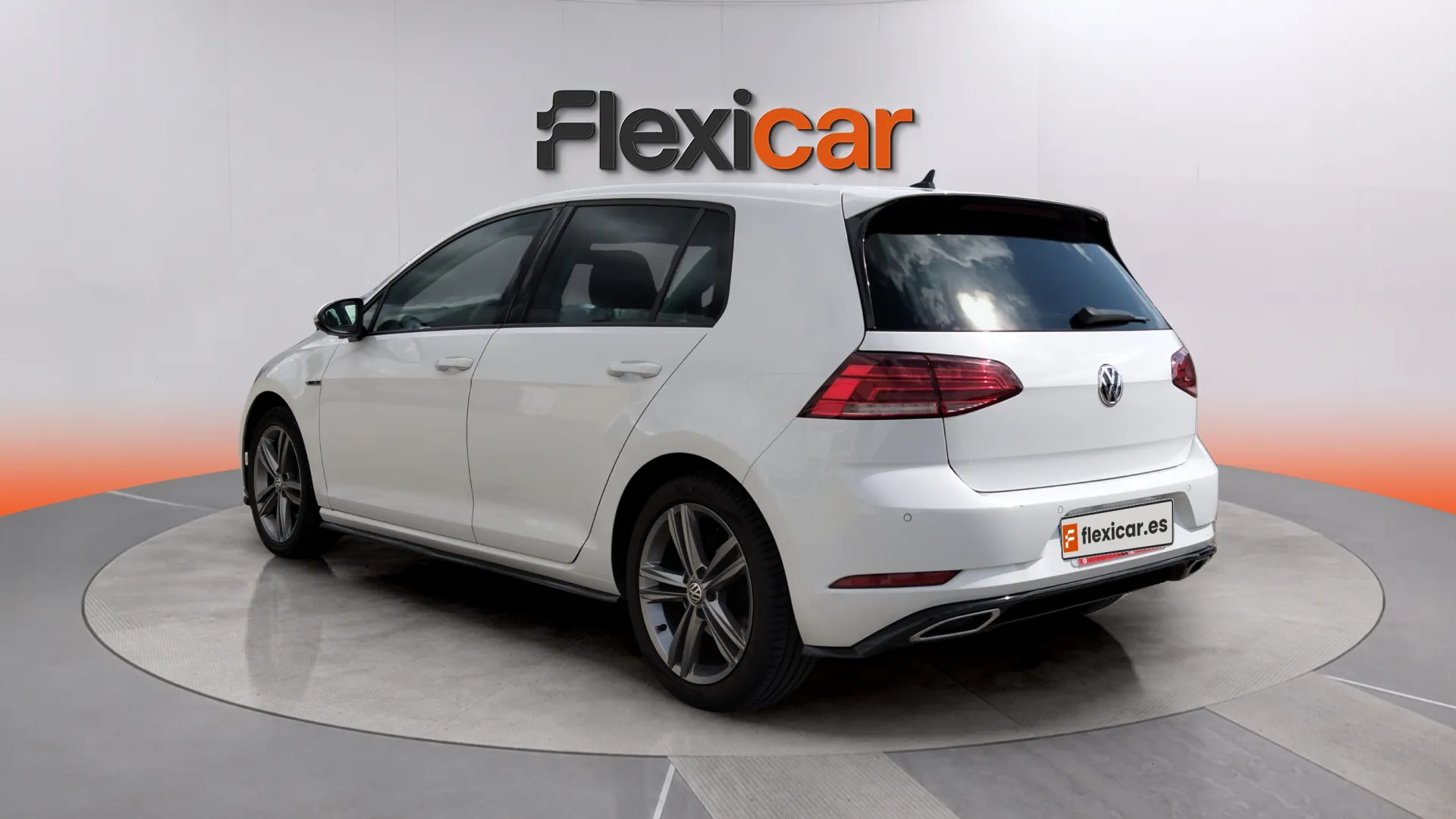 Volkswagen Golf Sport 1.6 TDI - foto 7