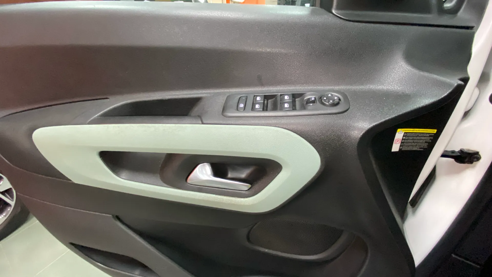 Citroën Berlingo Talla XL BlueHDi 100 Feel - foto 21