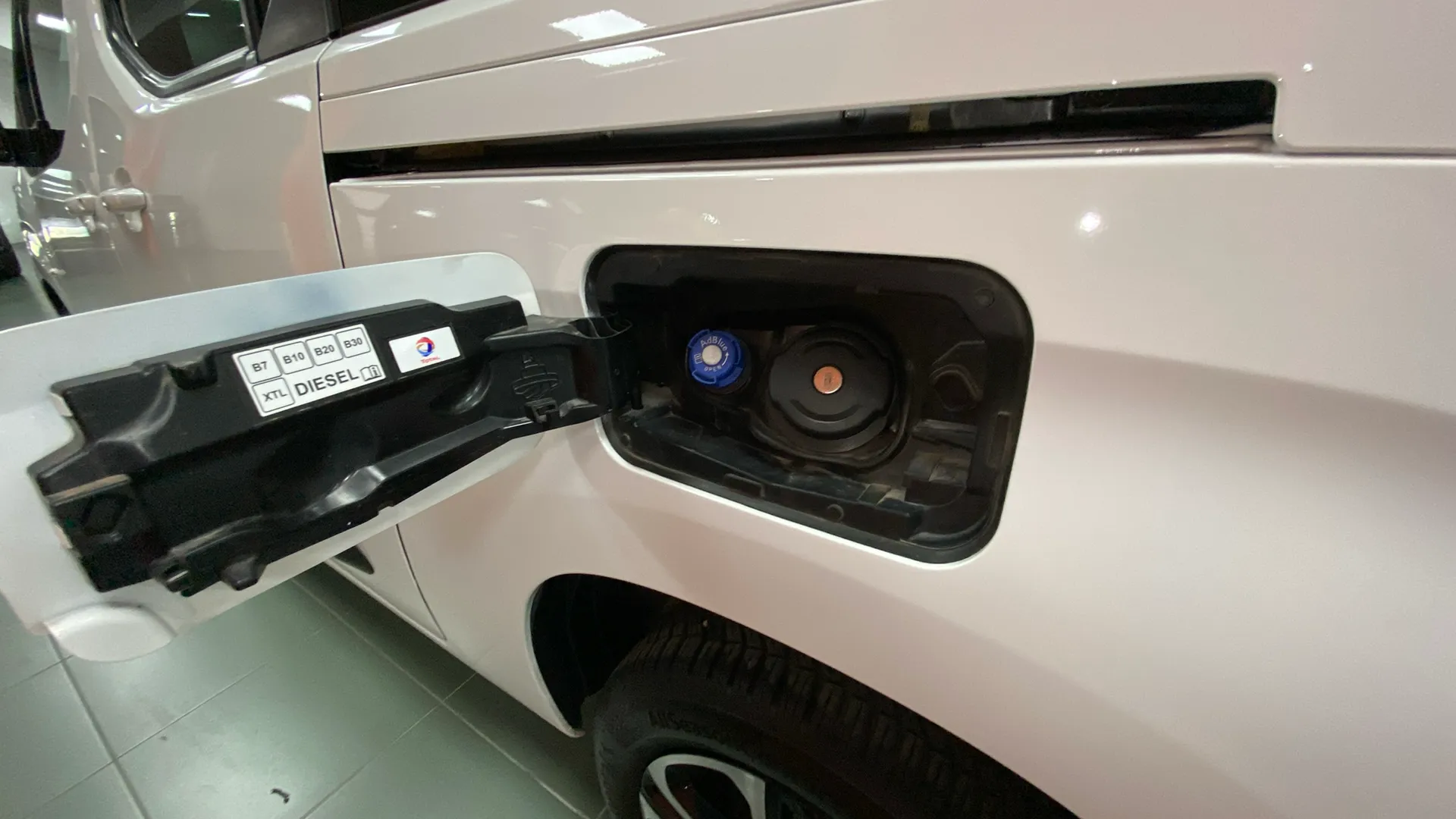 Citroën Berlingo Talla XL BlueHDi 100 Feel - foto 35