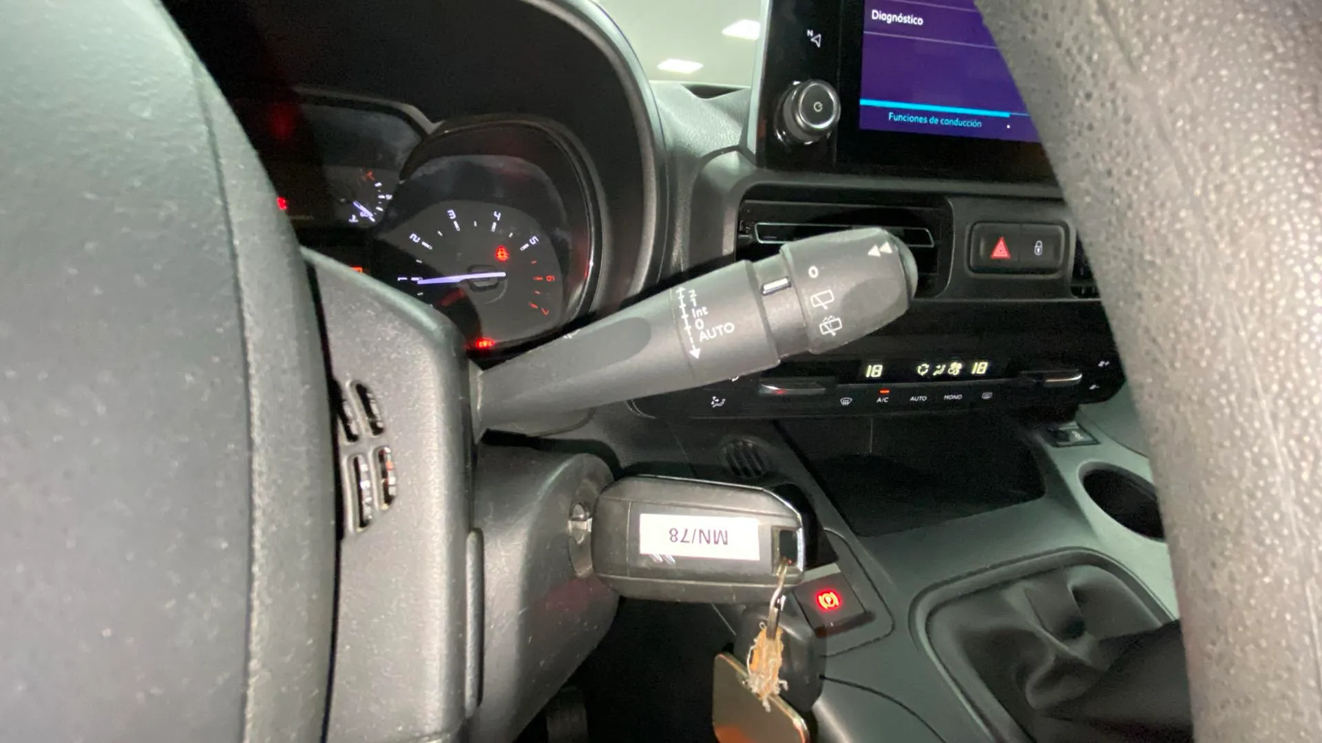 Citroën Berlingo Talla XL BlueHDi 100 Feel - foto 12