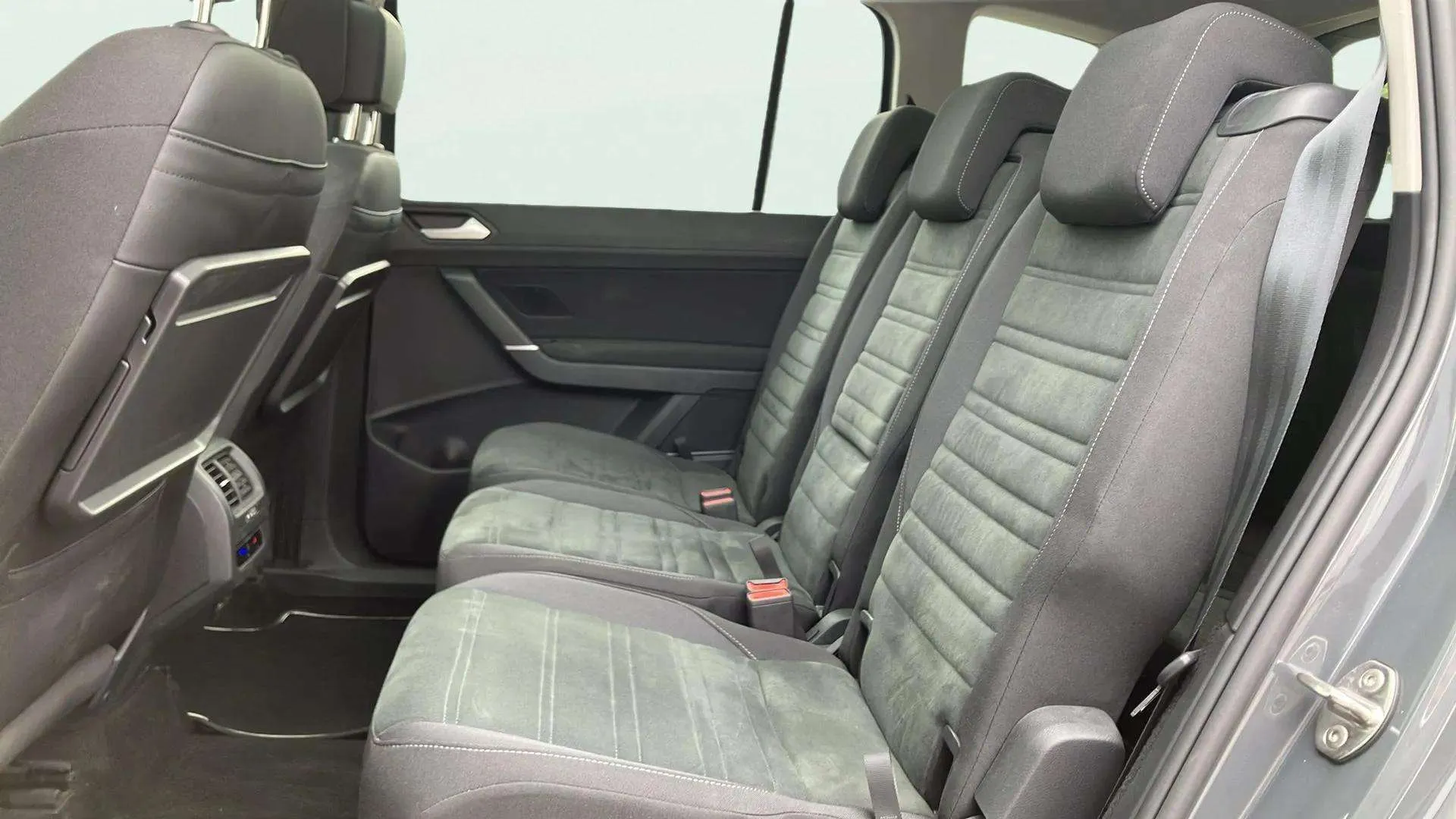 Volkswagen Touran Sport 2.0 TDI DSG - foto 17