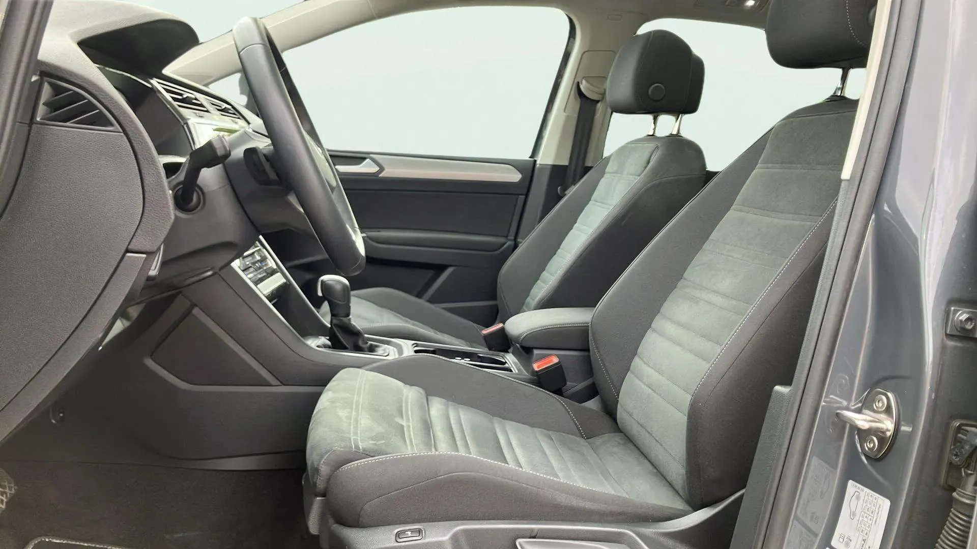Volkswagen Touran Sport 2.0 TDI DSG - foto 16