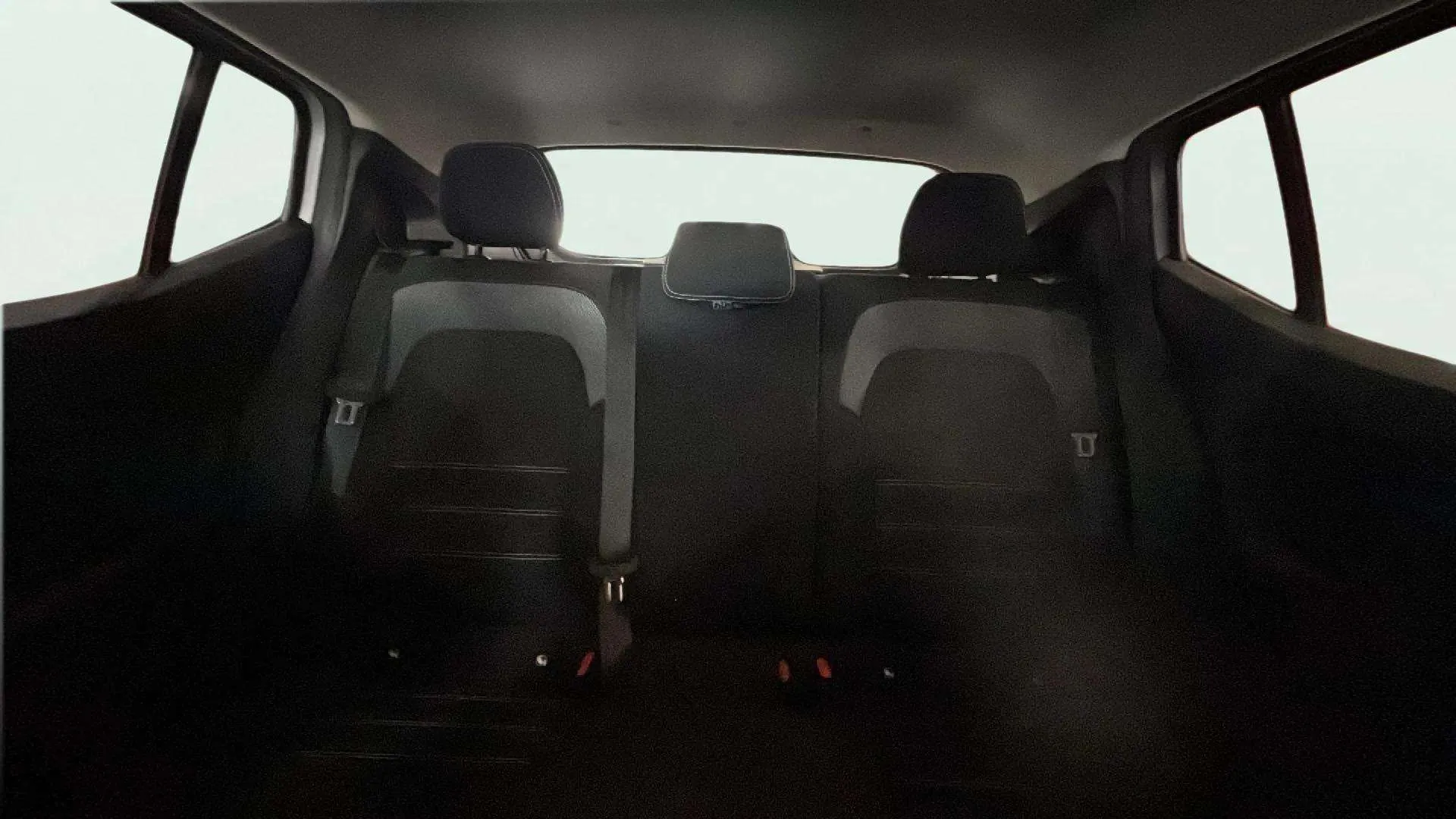 Dacia Sandero Essential TCe - foto 15