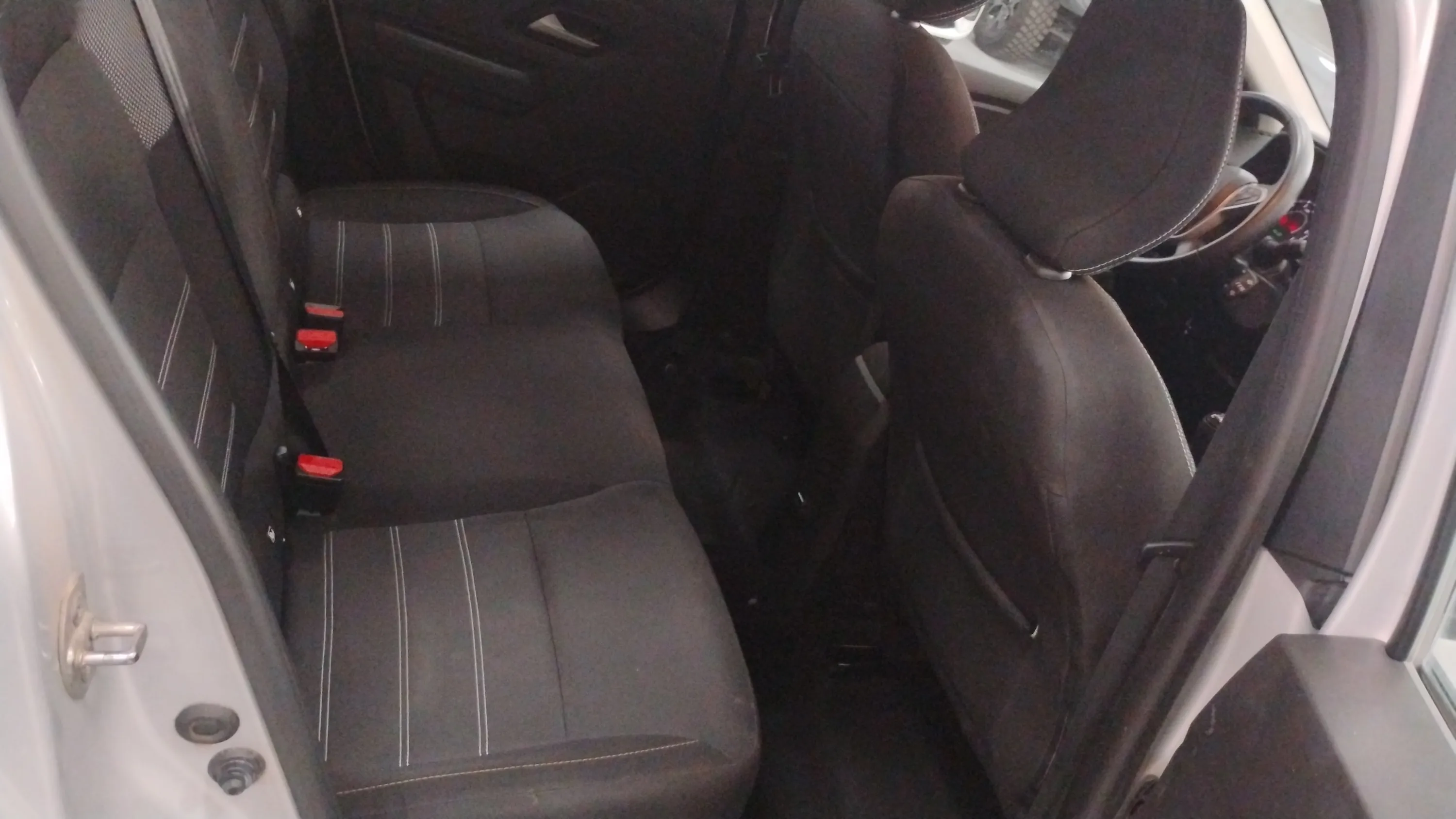 Dacia Sandero Expression TCe - foto 16