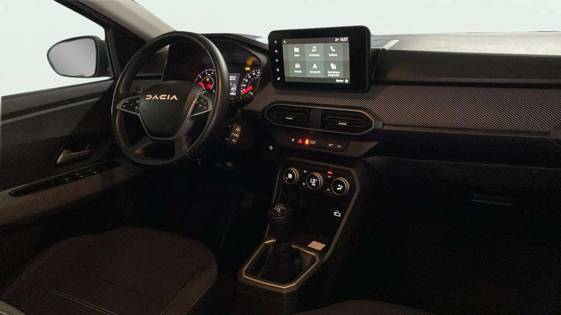 Dacia Sandero Stepway Expression TCe - foto 28