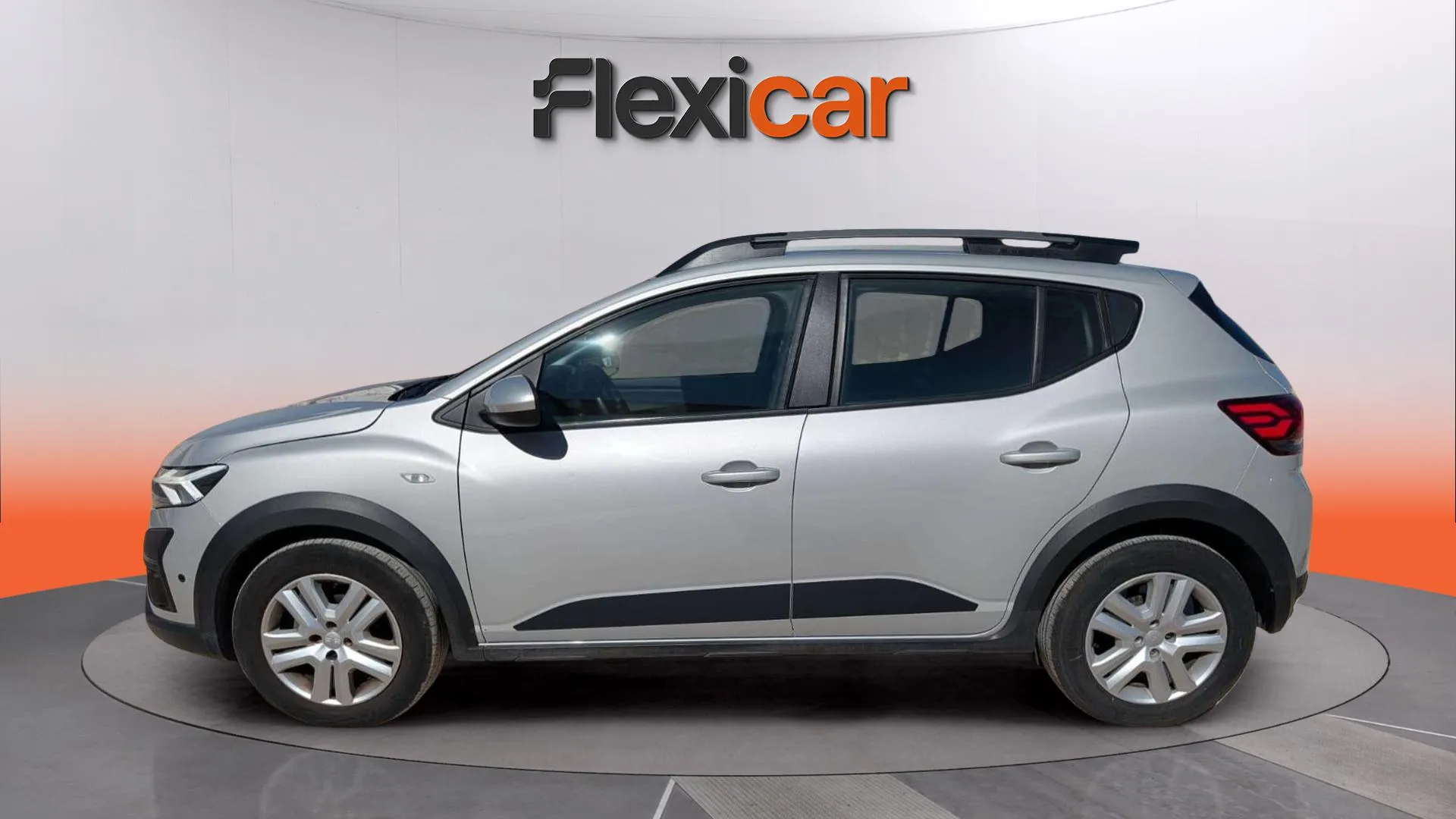 Dacia Sandero Stepway Essential TCe (90V) - foto 4